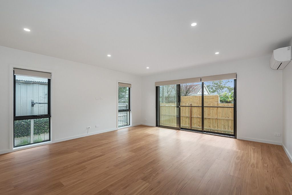 6 Devon Street — photo 3 of 13