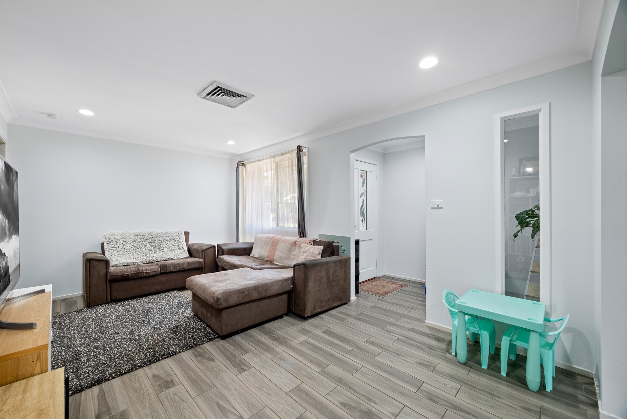 95 Thunderbolt Drive, Raby, NSW 2566