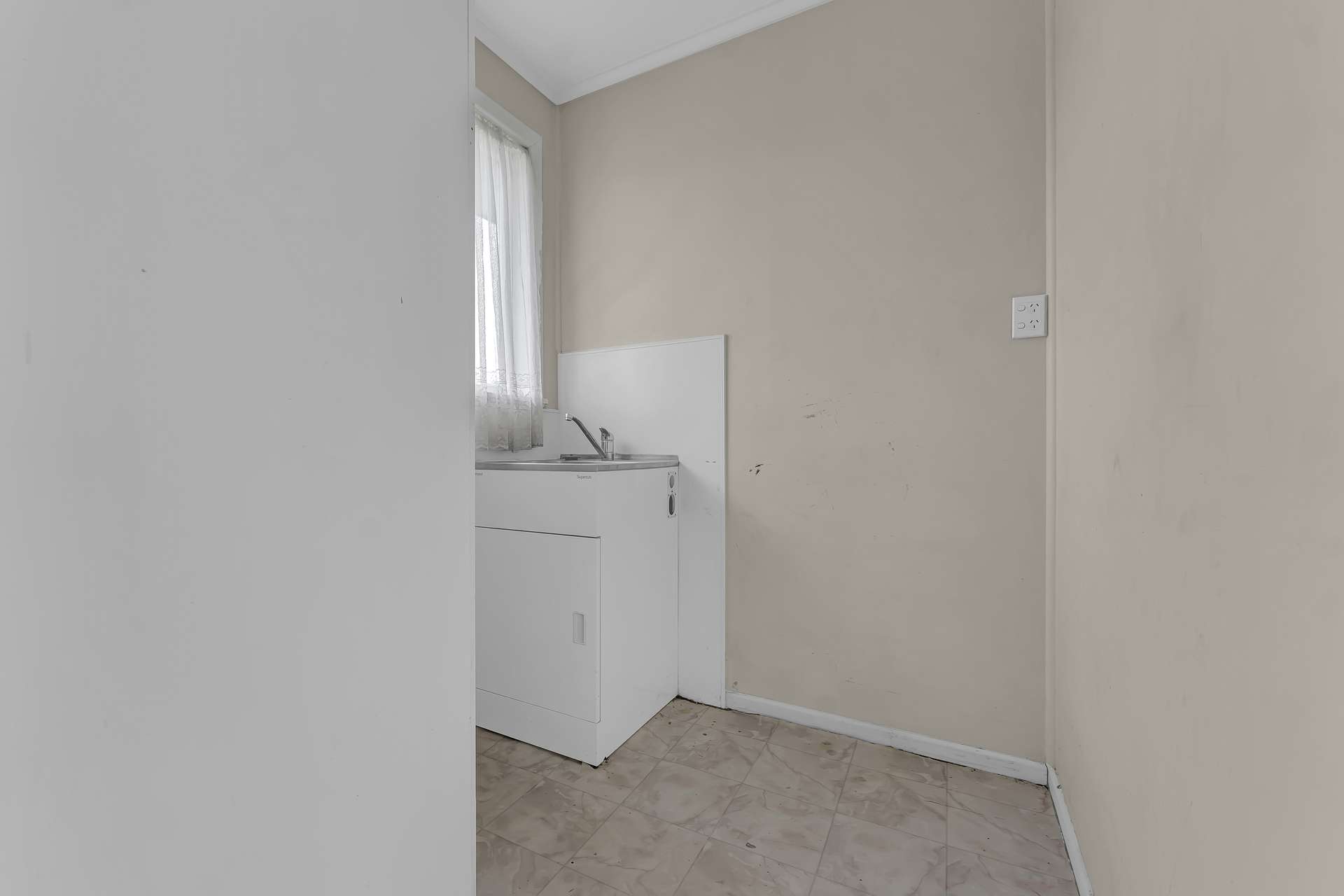 14 McLennan Road photo 17