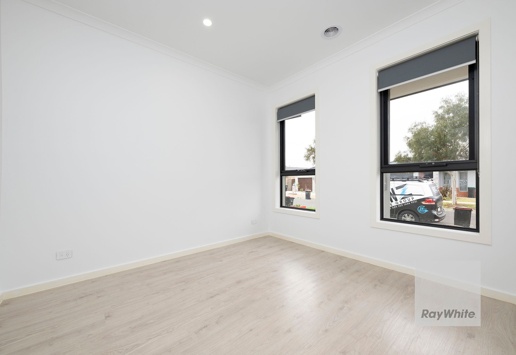 19 Miandad Street — photo 8 of 9