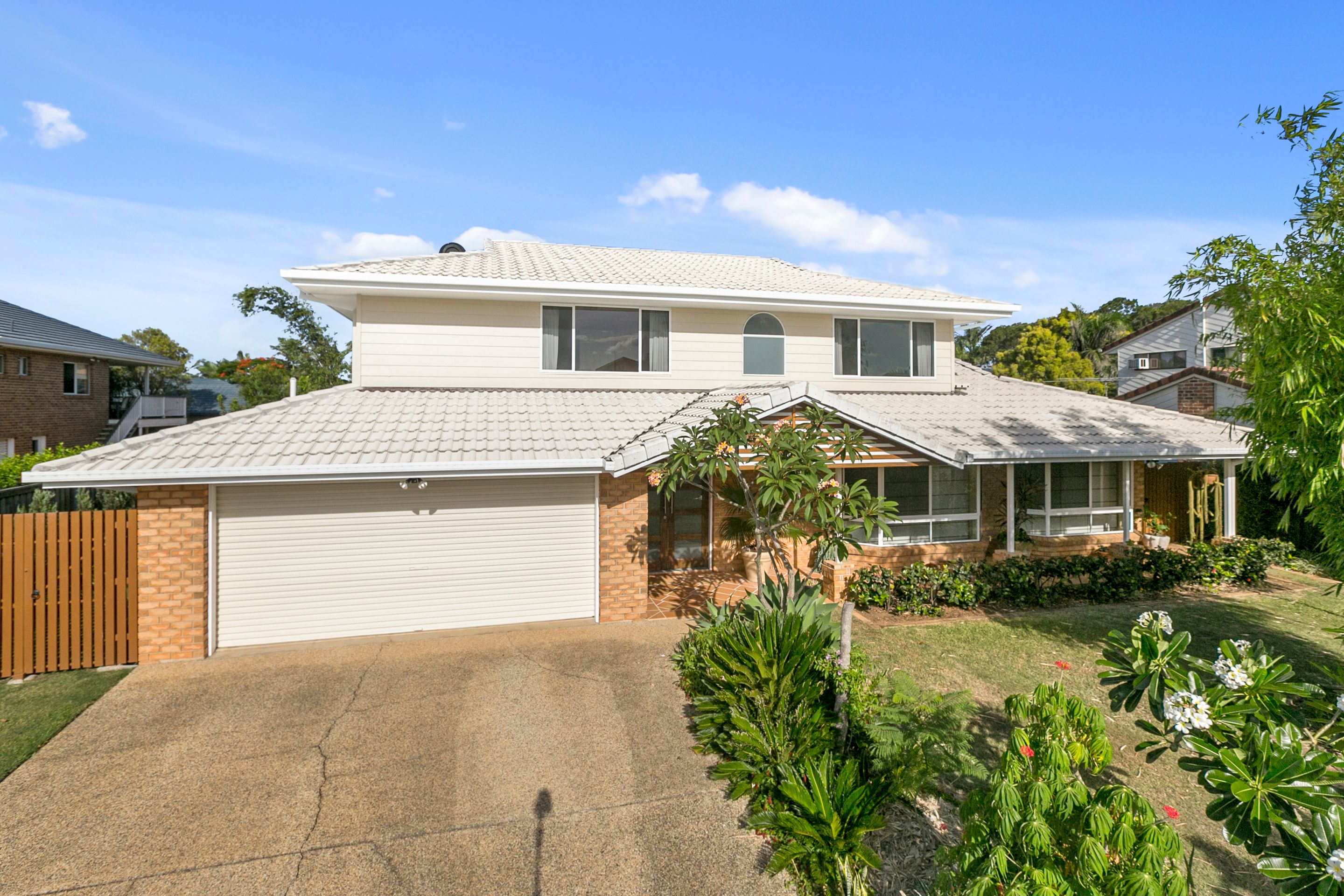 14 Dorsal Drive, Birkdale QLD 4159