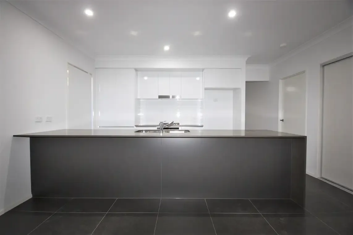 25 Goodluck Circuit, Cobbitty, NSW 2570