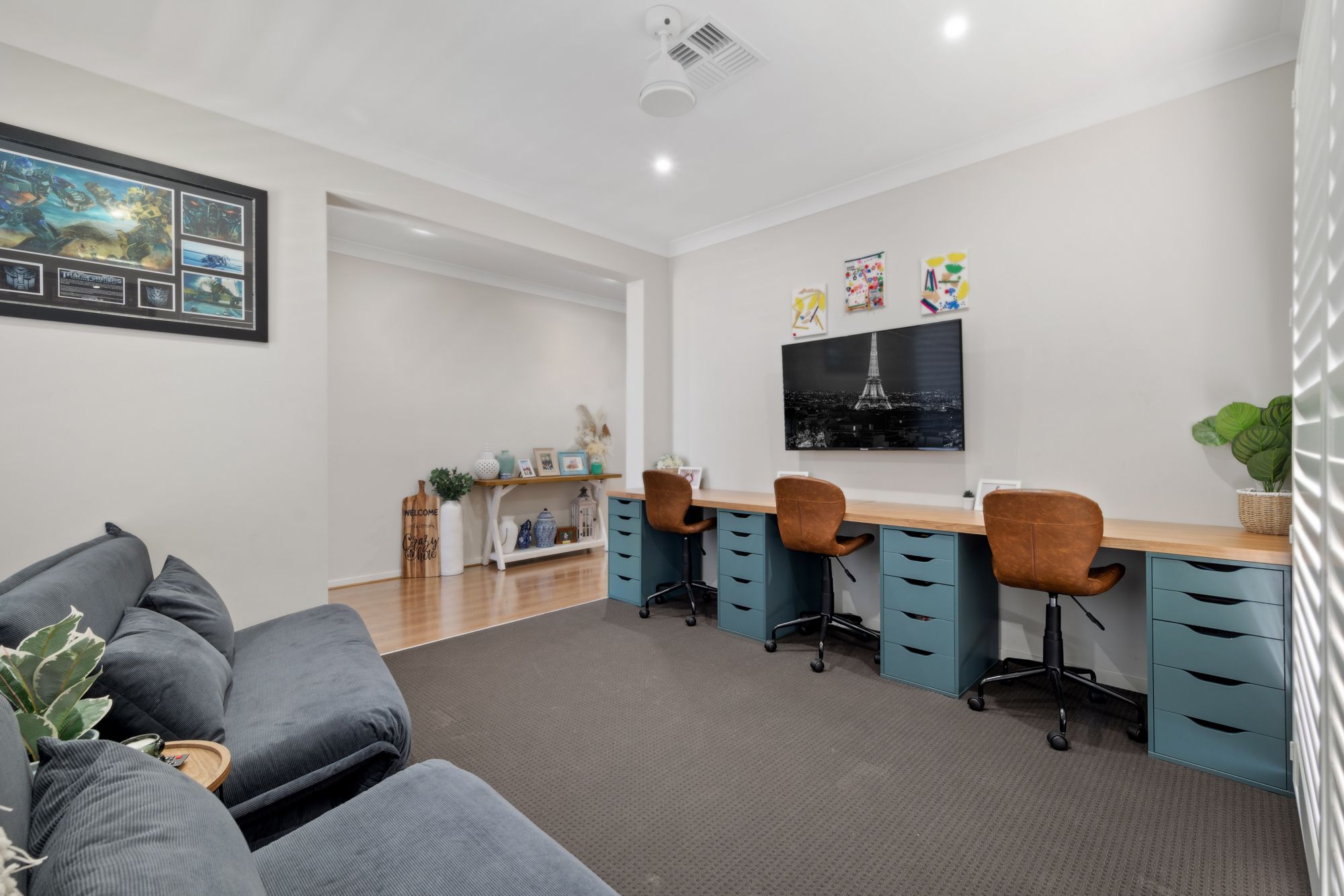 9 Voyager Court, JORDAN SPRINGS, NSW 2747