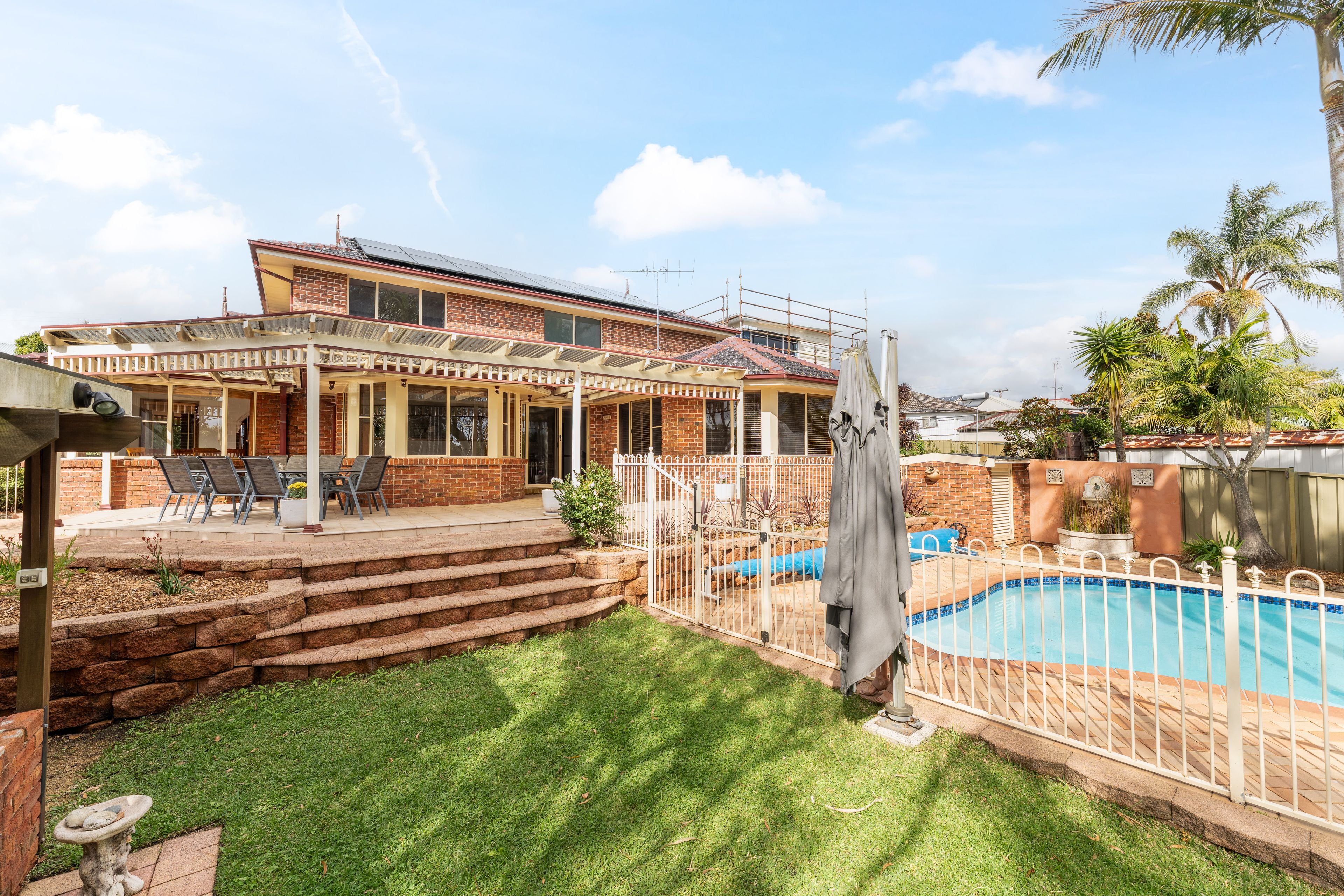 142 Parkes Street, Helensburgh, NSW 2508