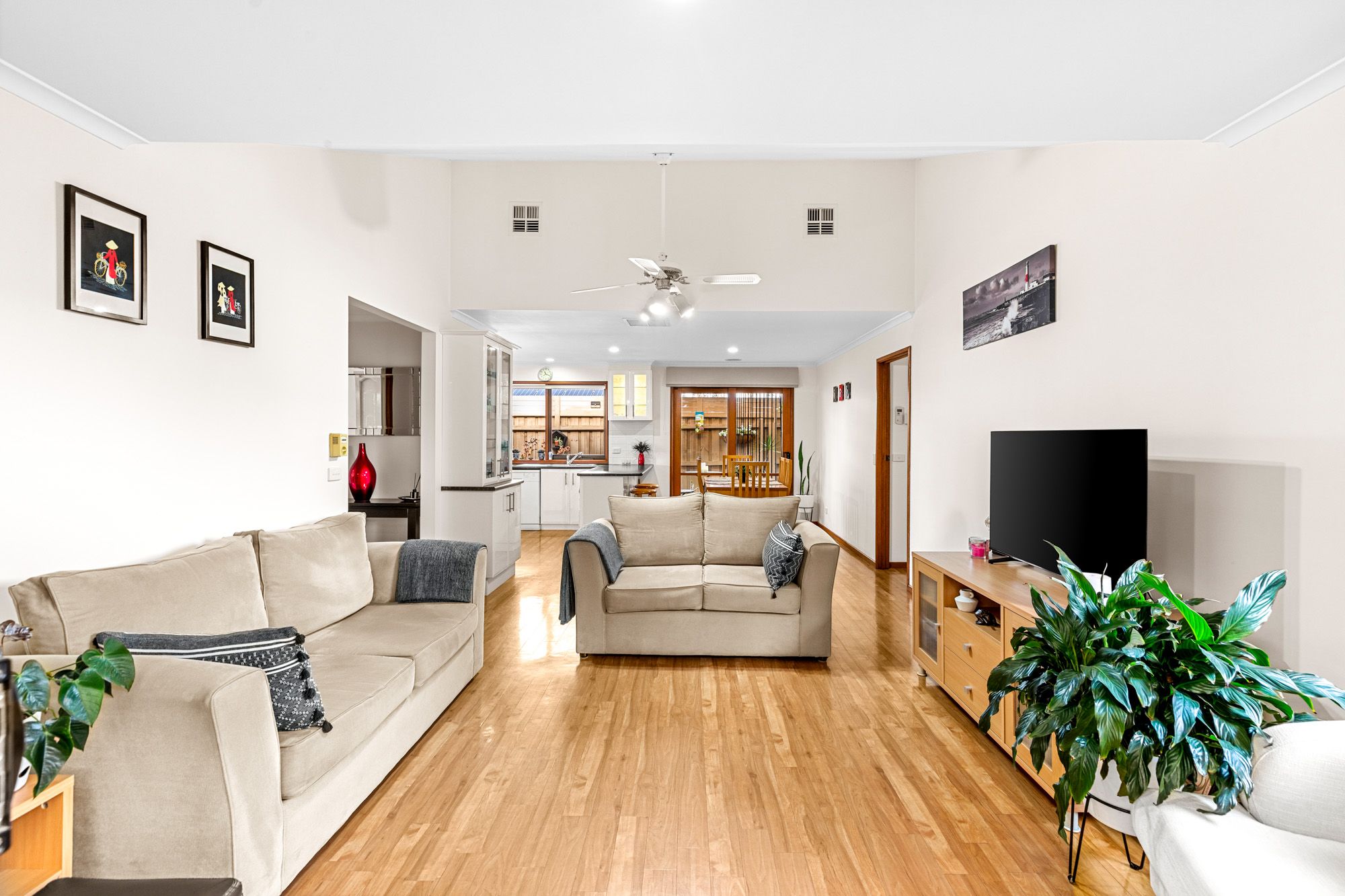 3 Tasman Place — photo 6 of 20