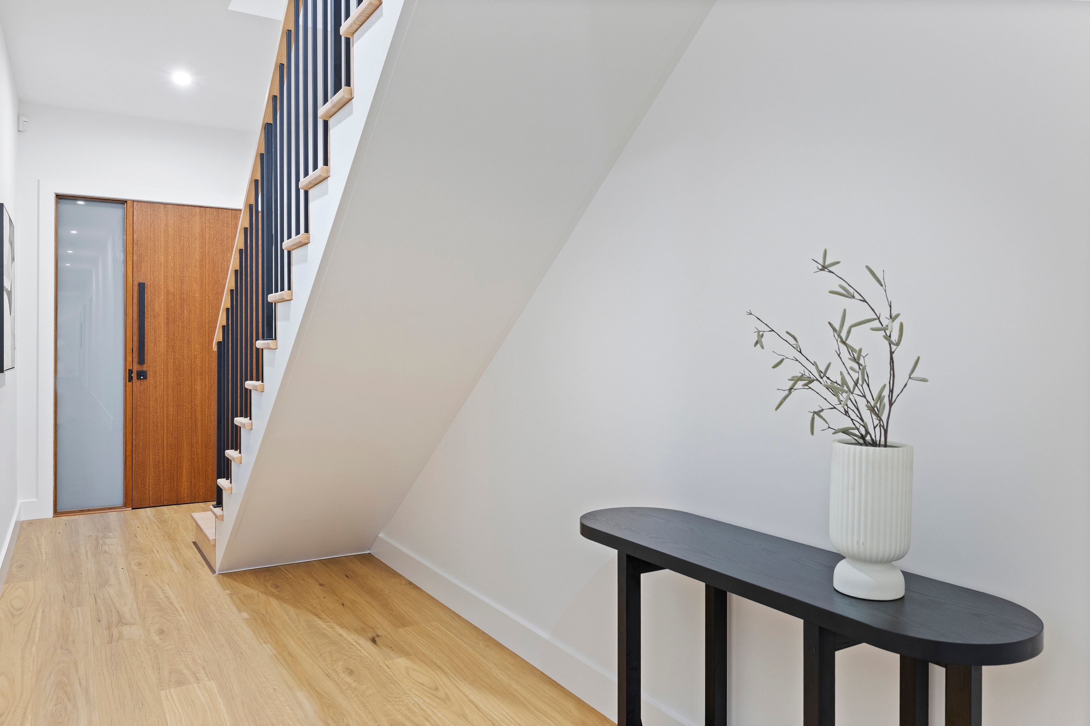 6 Pearce Avenue — photo 4 of 21