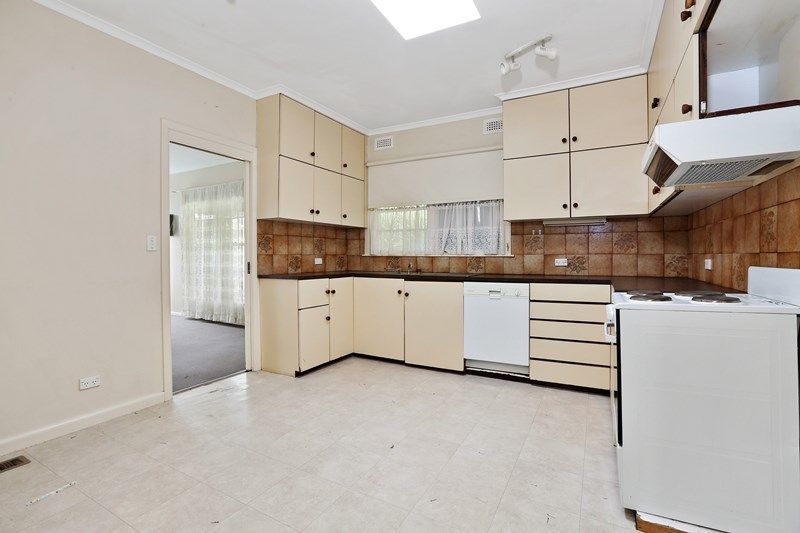 5 Markshill Place — photo 4 of 13