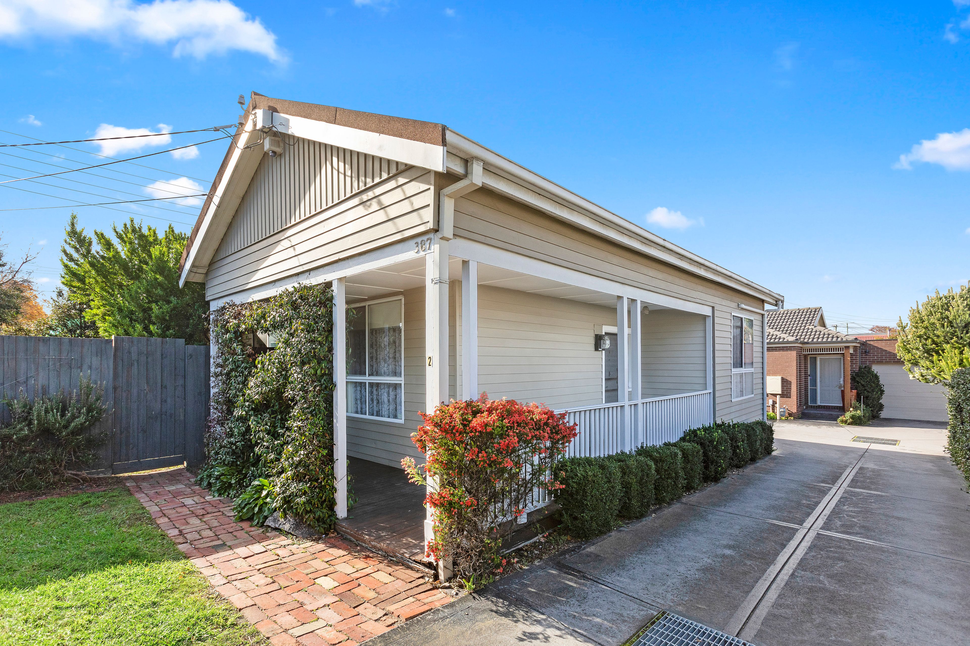 2/387-389 Nepean Highway, Mordialloc, VIC 3195