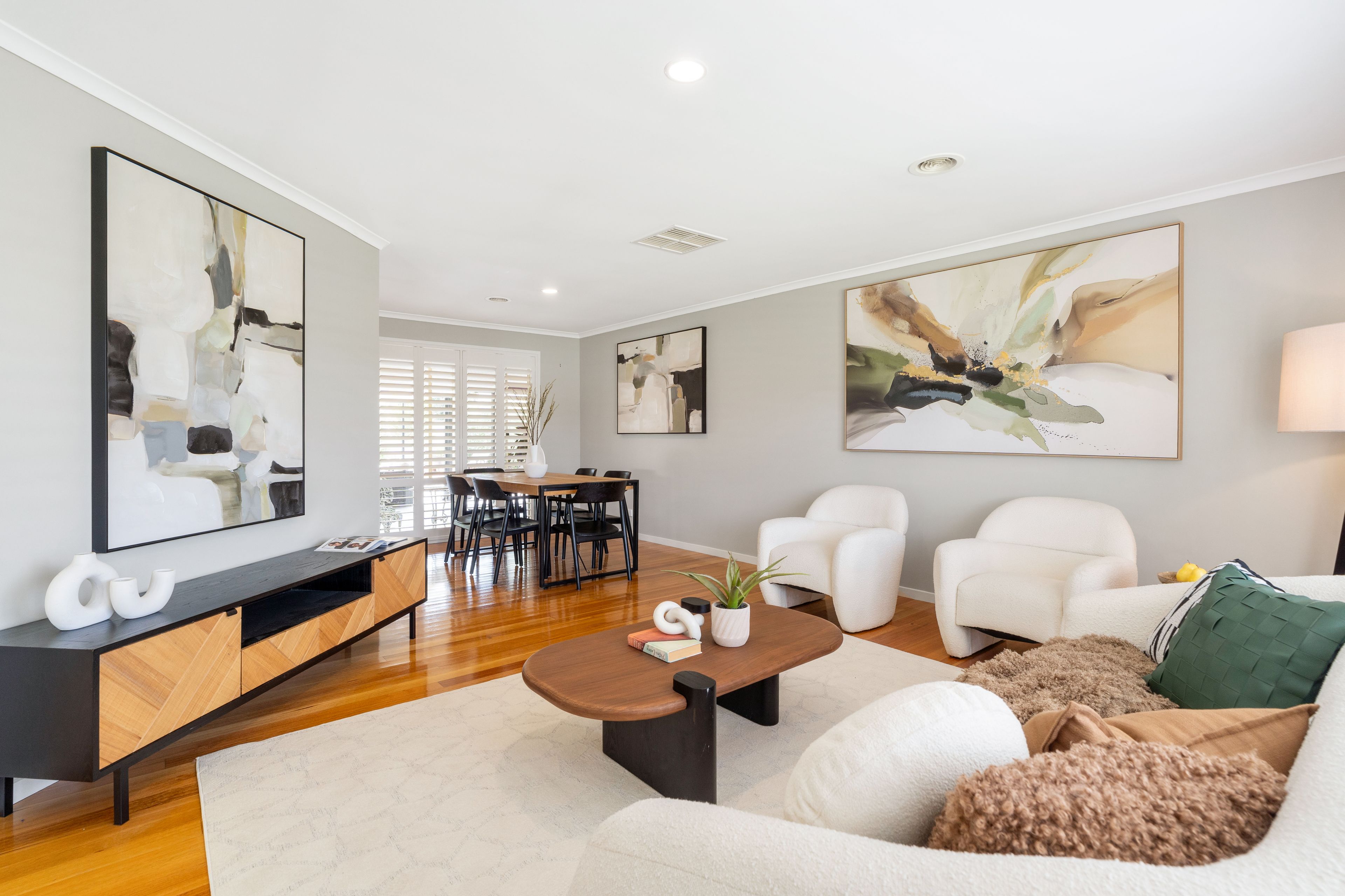 30 Mulberry Pass, Craigieburn, VIC 3064