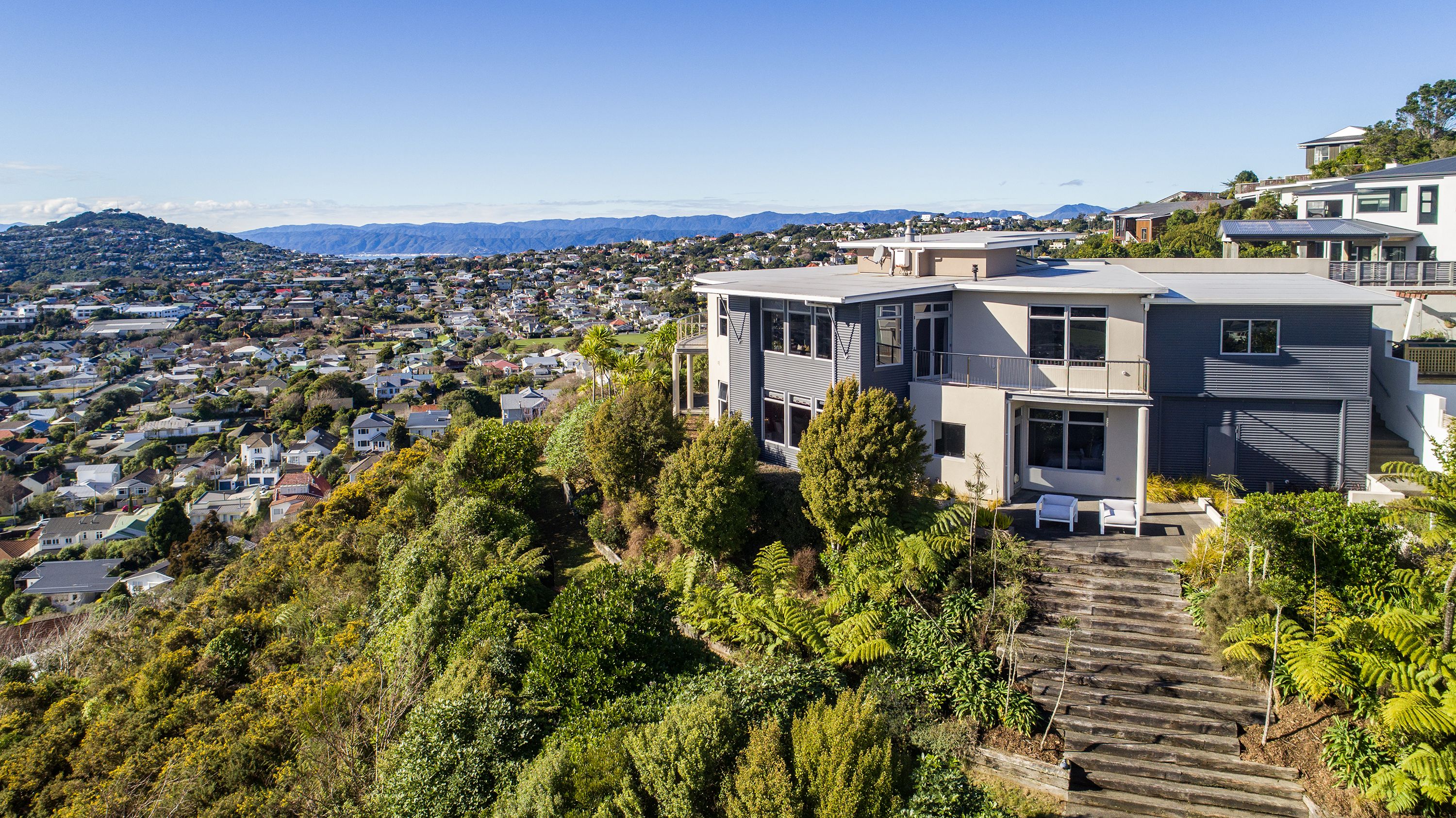 9 Caughley Grove, Karori, Wellington City