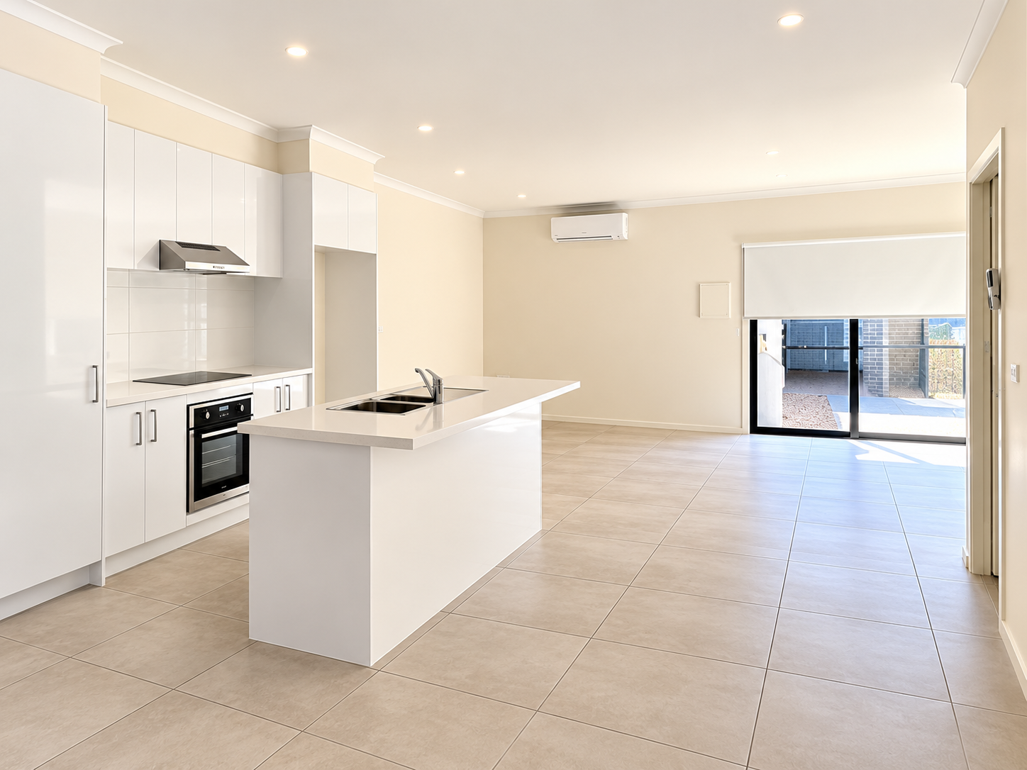5/304 The Lakes Boulevard, South Morang, VIC 3752