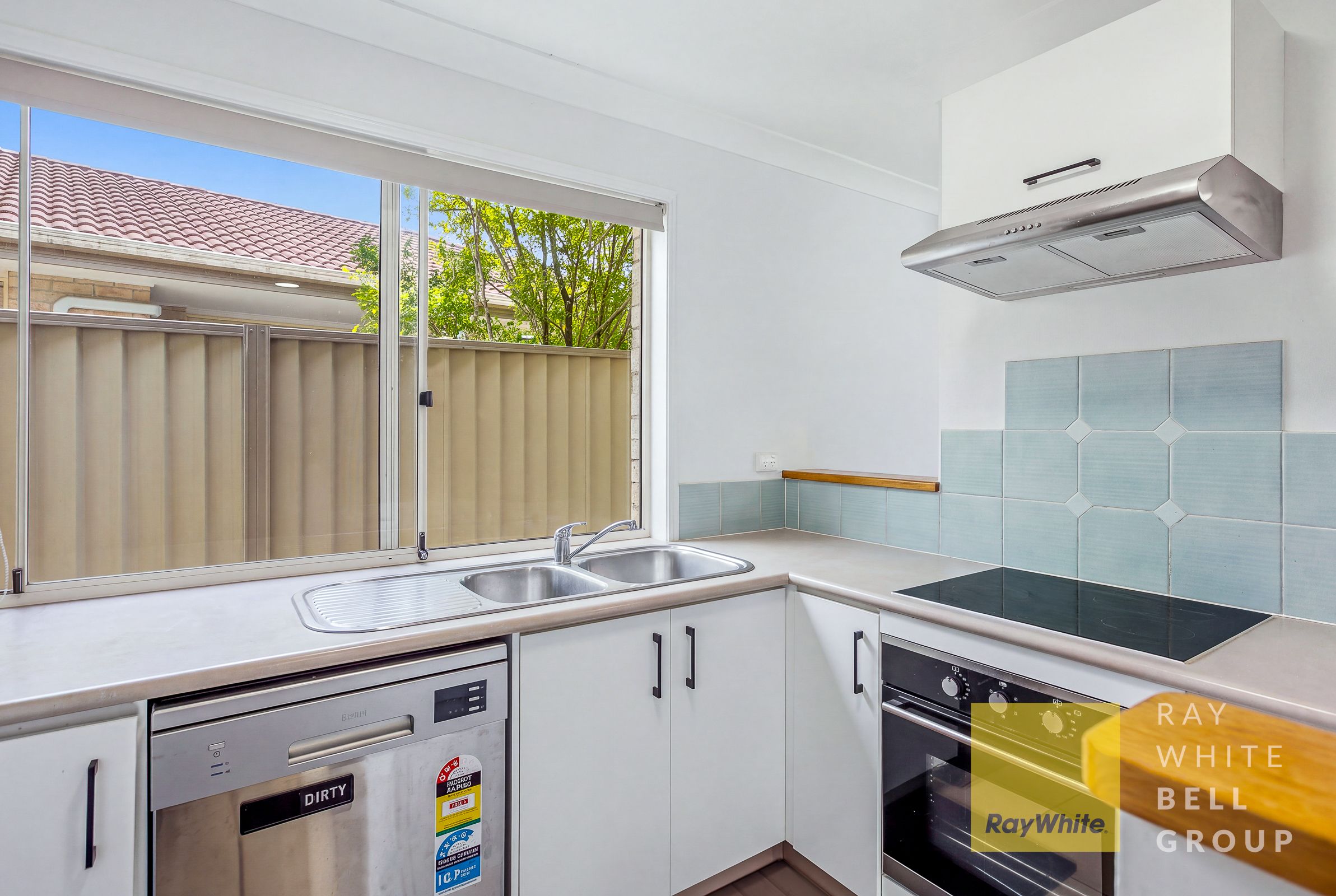 85/171-179 Coombabah Road — photo 6 of 18