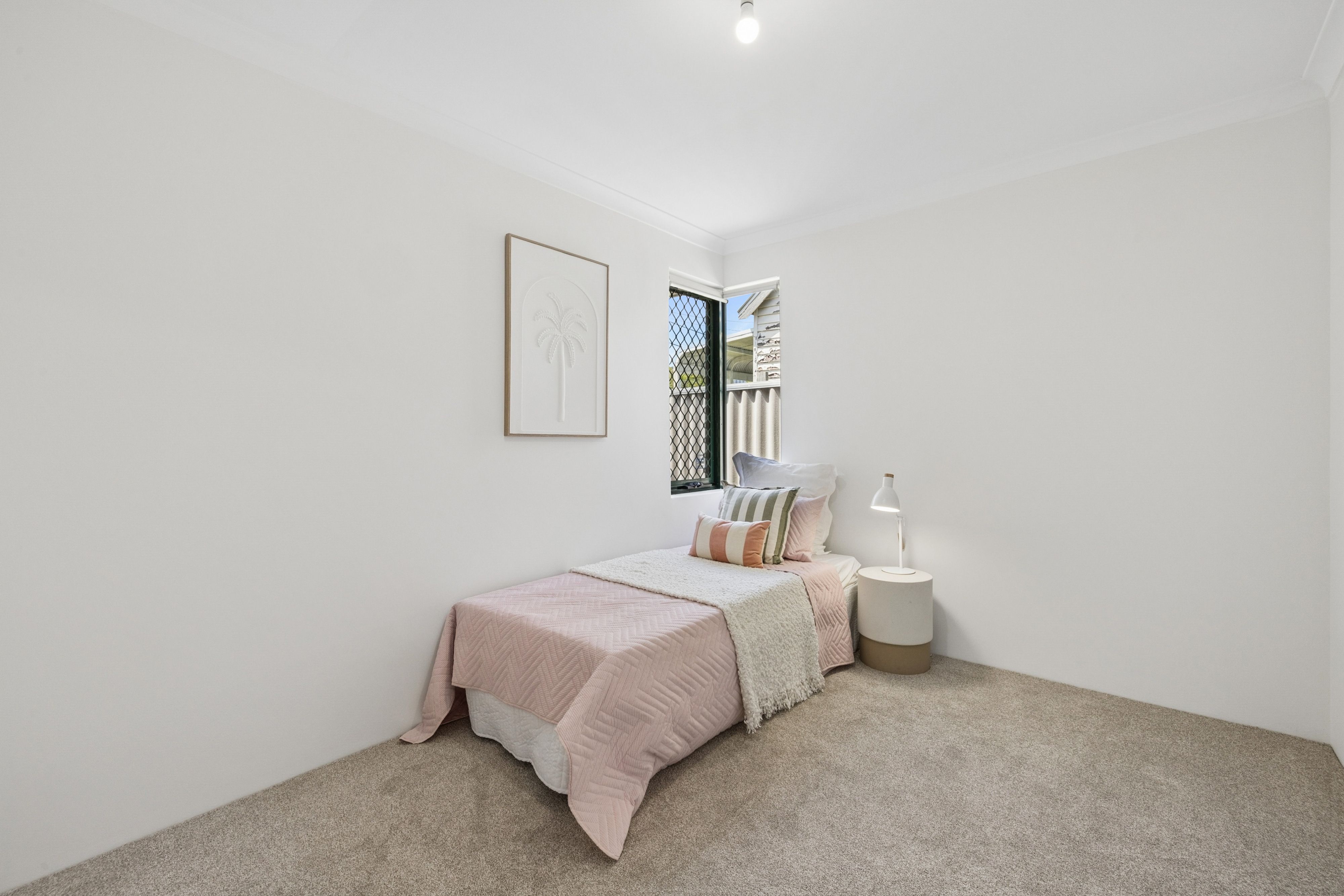 1/205-207 Sevenoaks Street — photo 24 of 28