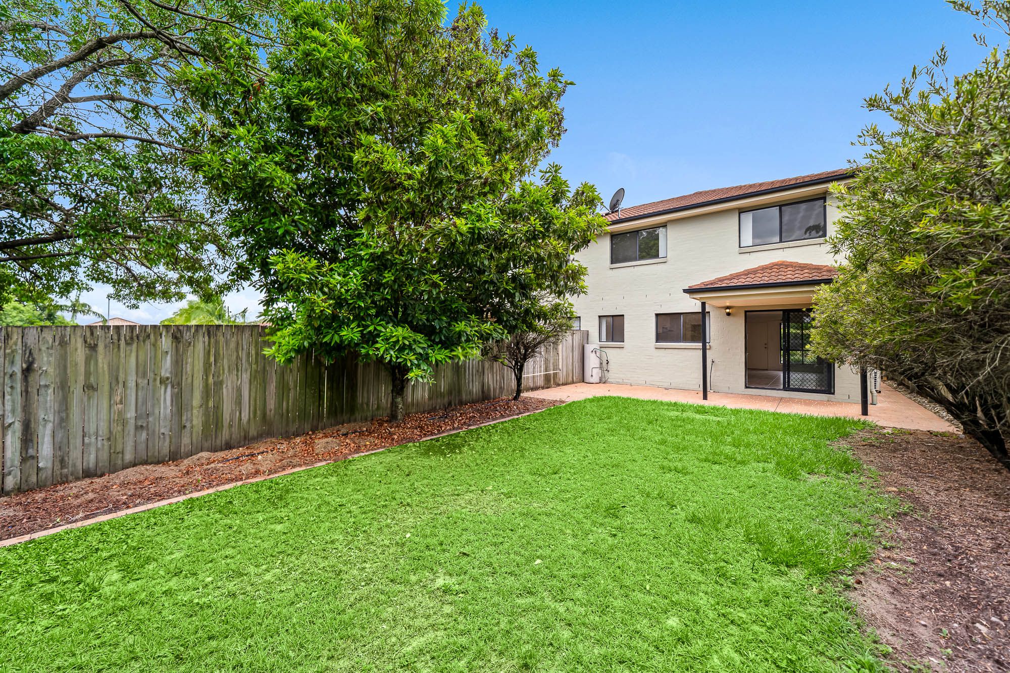 24/25 Buckingham Place, Eight Mile Plains, QLD 4113