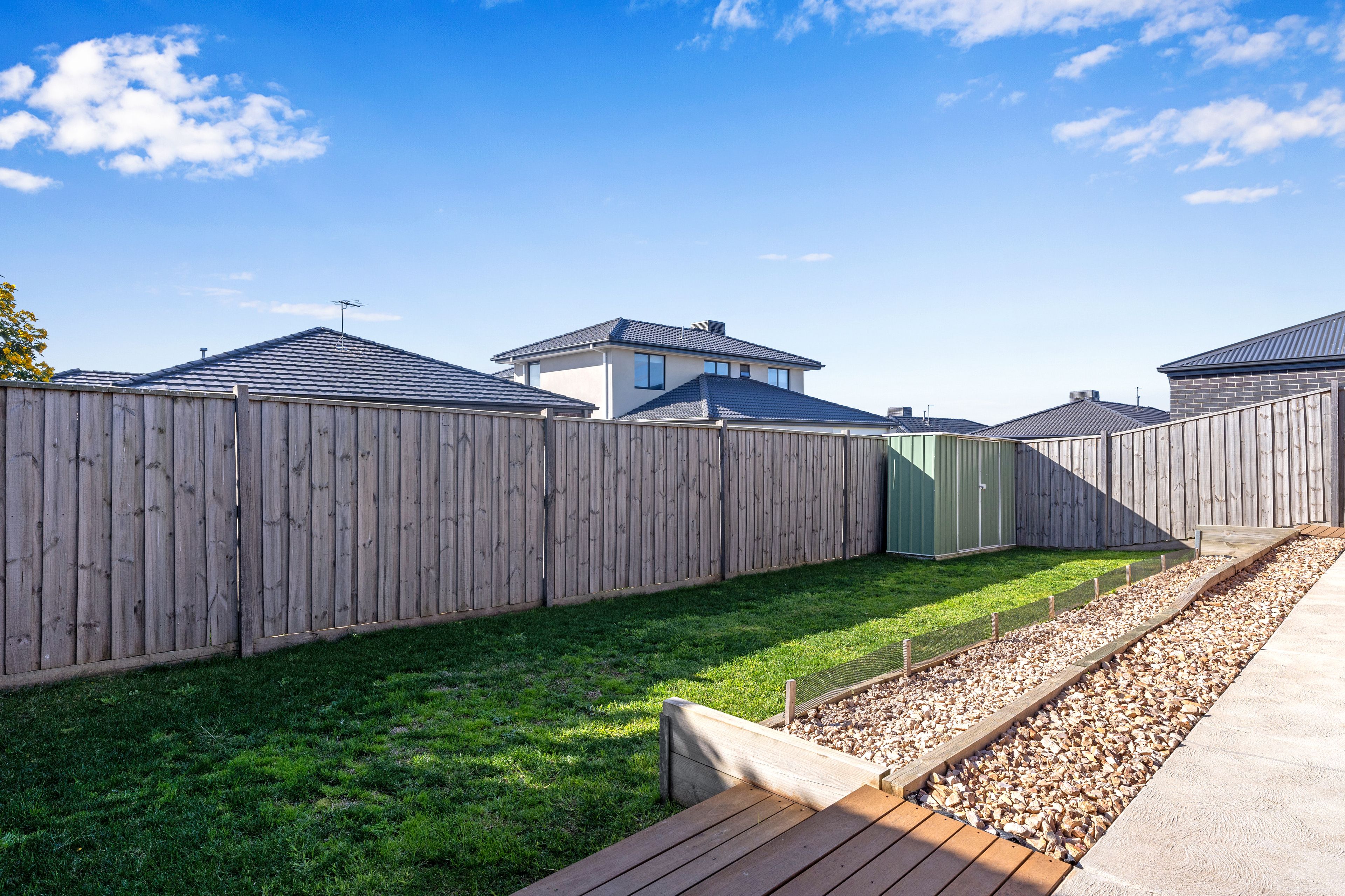 6 Lamaro Way — photo 10 of 10