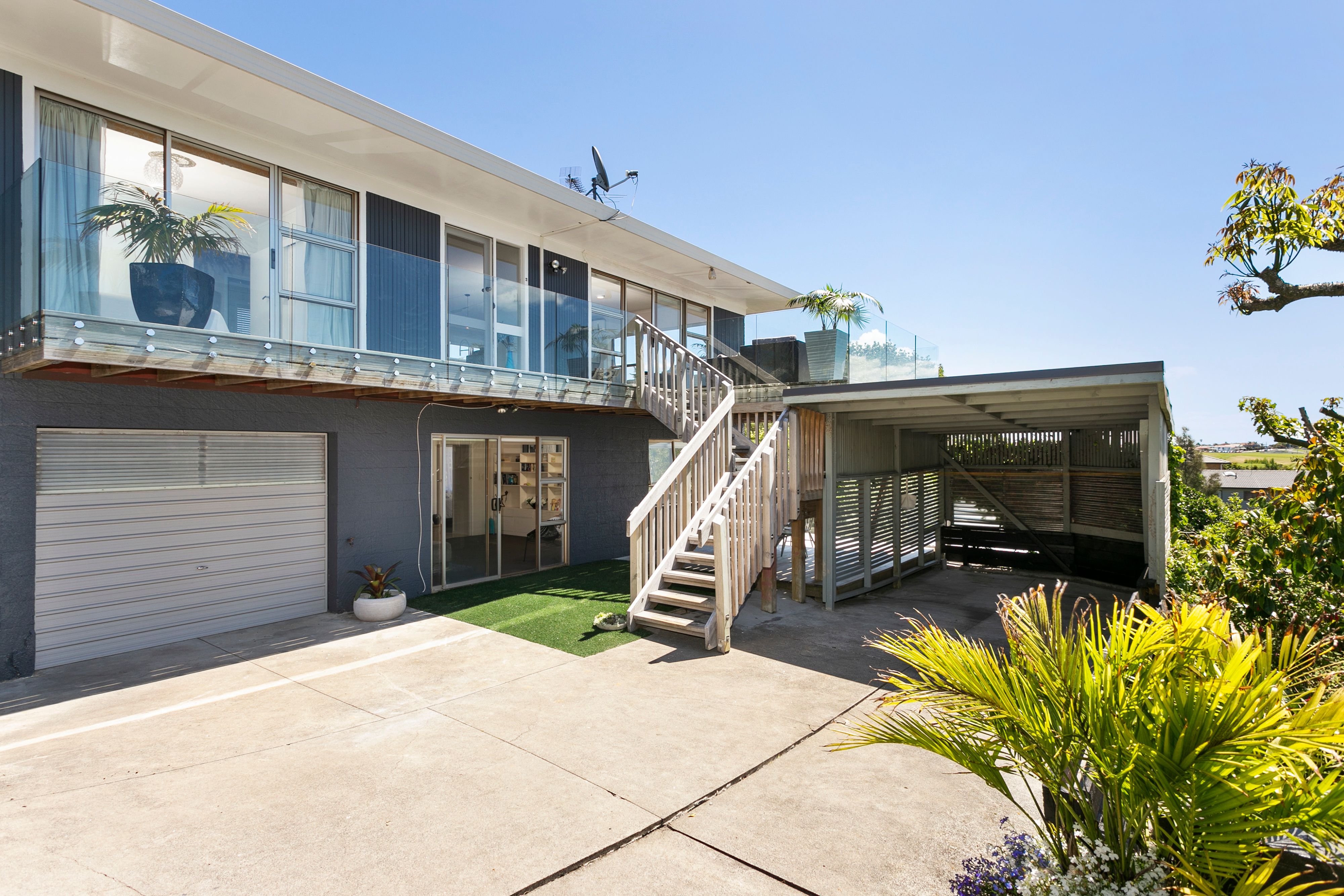 2/3 Nickleby Place, Mellons Bay, Manukau City