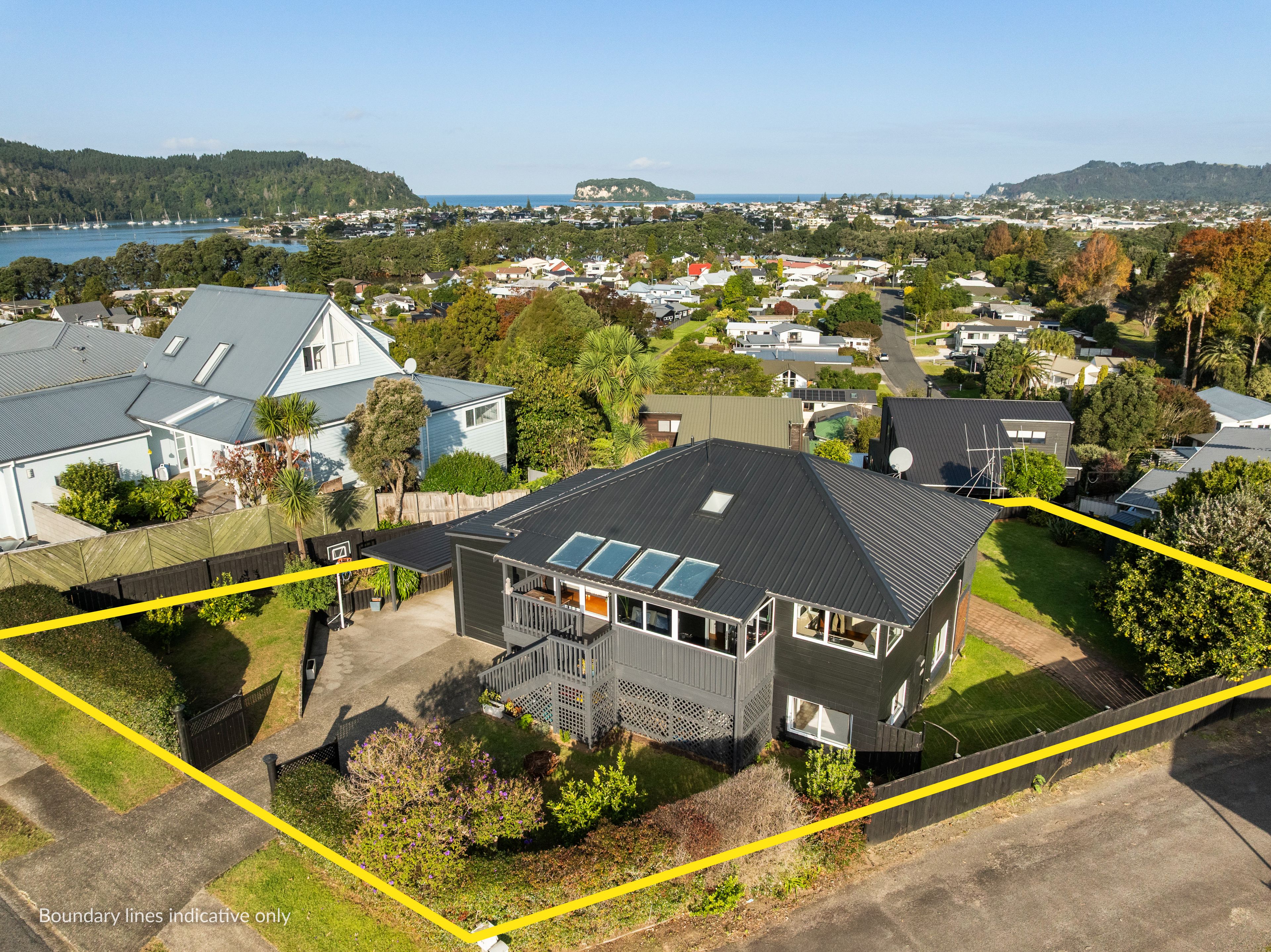 127 Bruce Wallace Place, Whangamata, Thames Coromandel District
