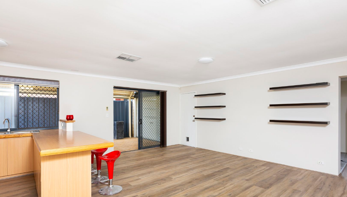 43 Campbell Street — photo 7 of 20