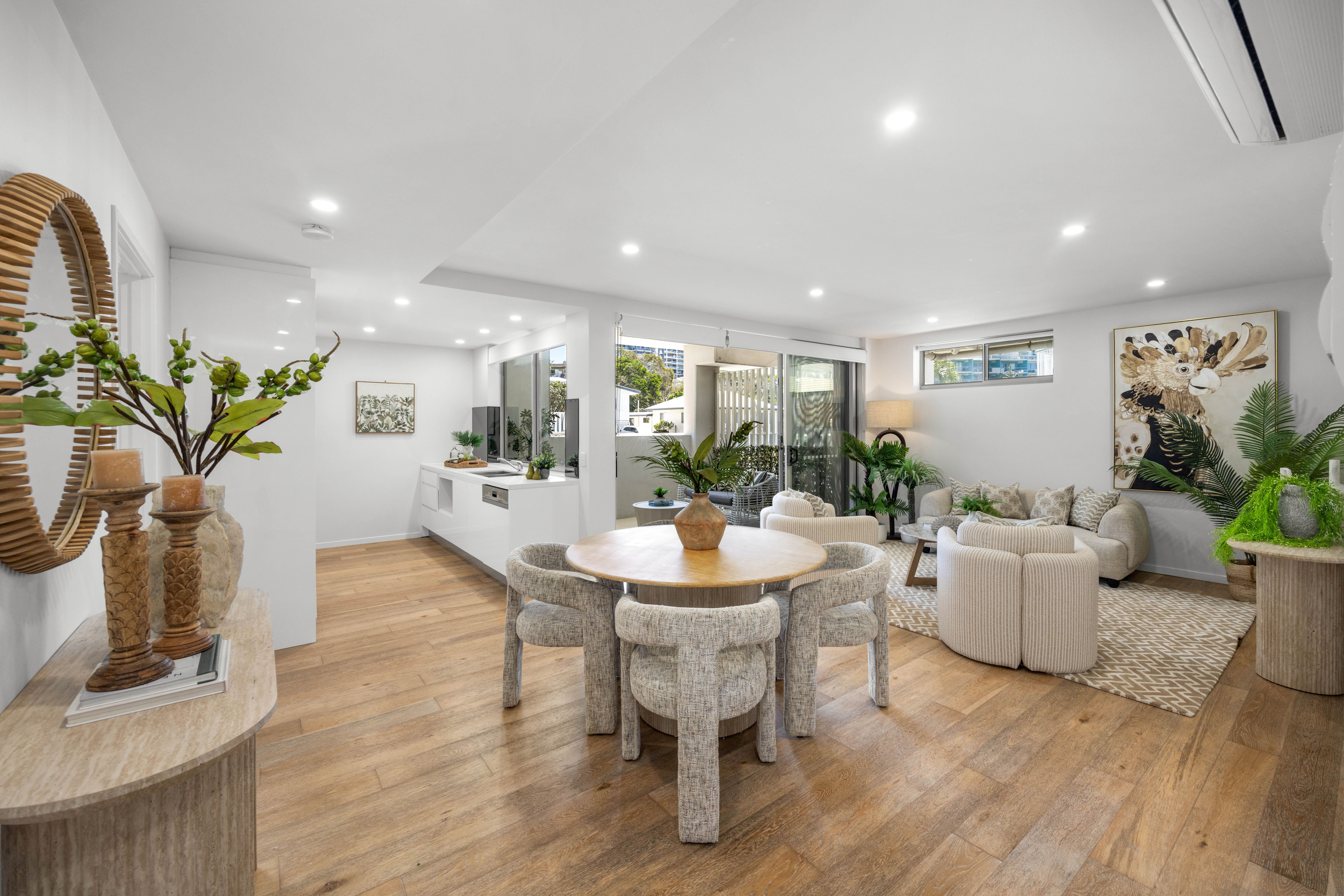 2/21 Mahia Terrace — photo 4 of 22