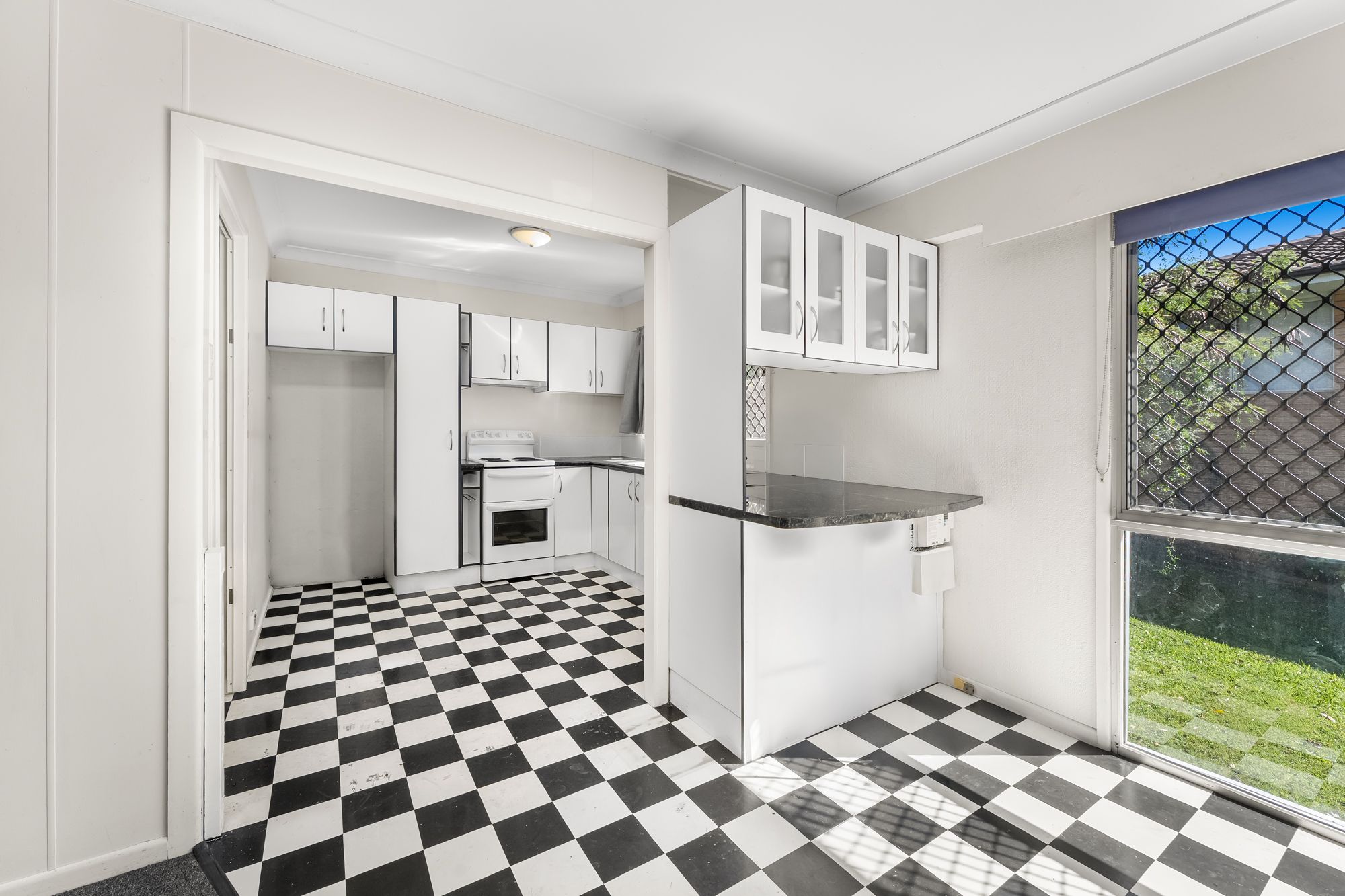 20 Riordan Street — photo 7 of 15