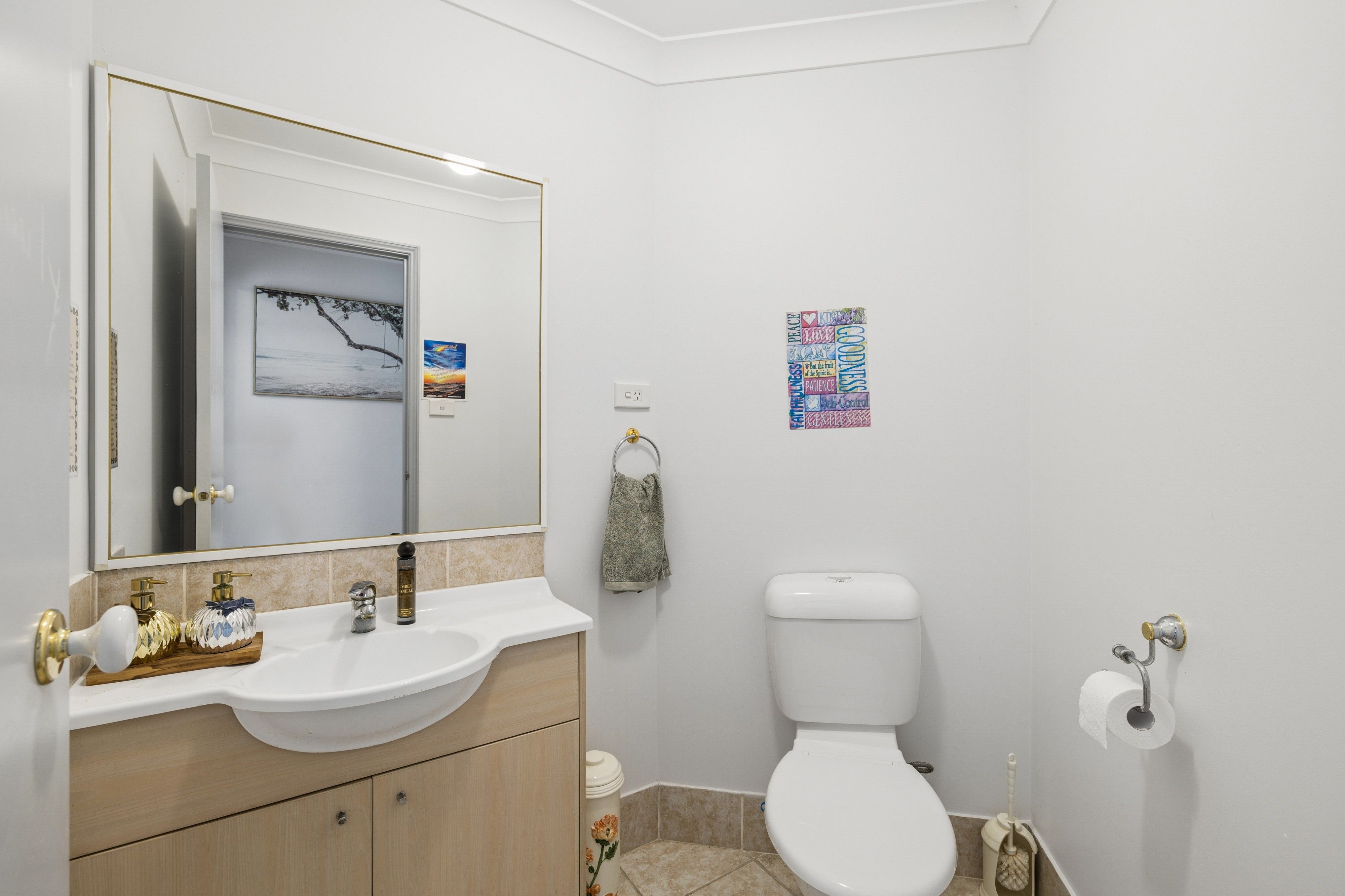2 & 2A Fuller Place — photo 13 of 14
