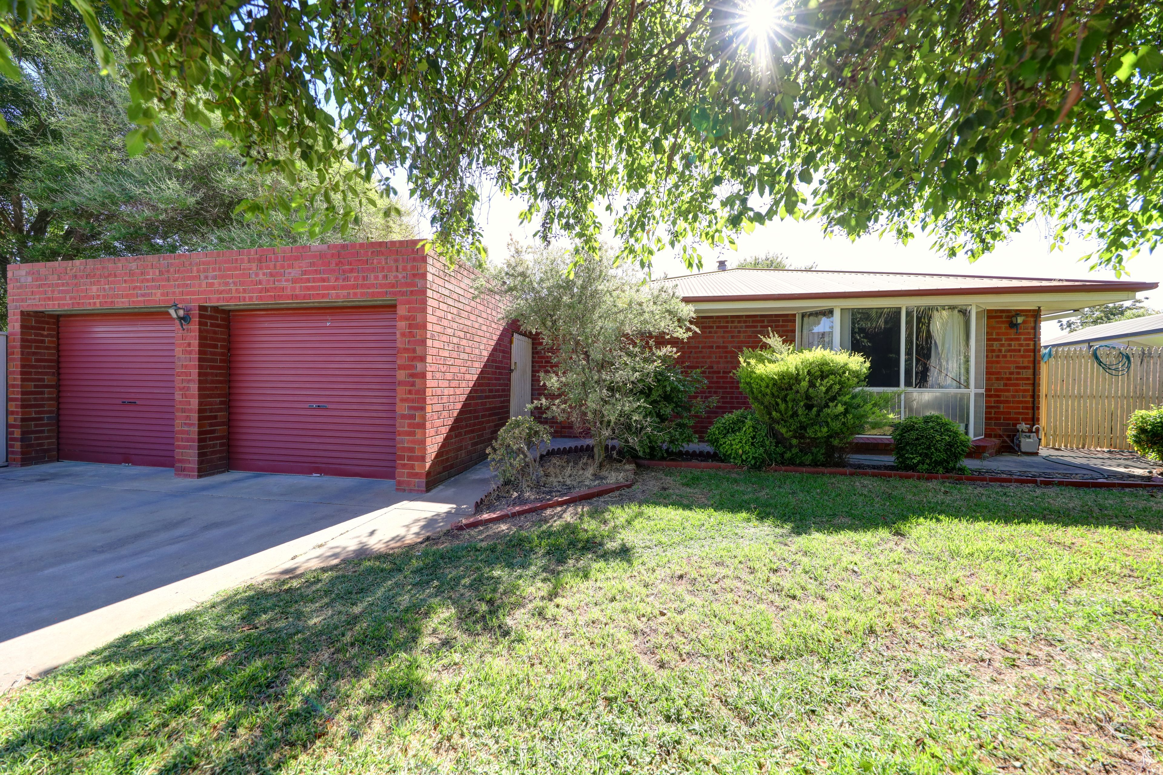 10 Moorpark Court, Cobram VIC 3644