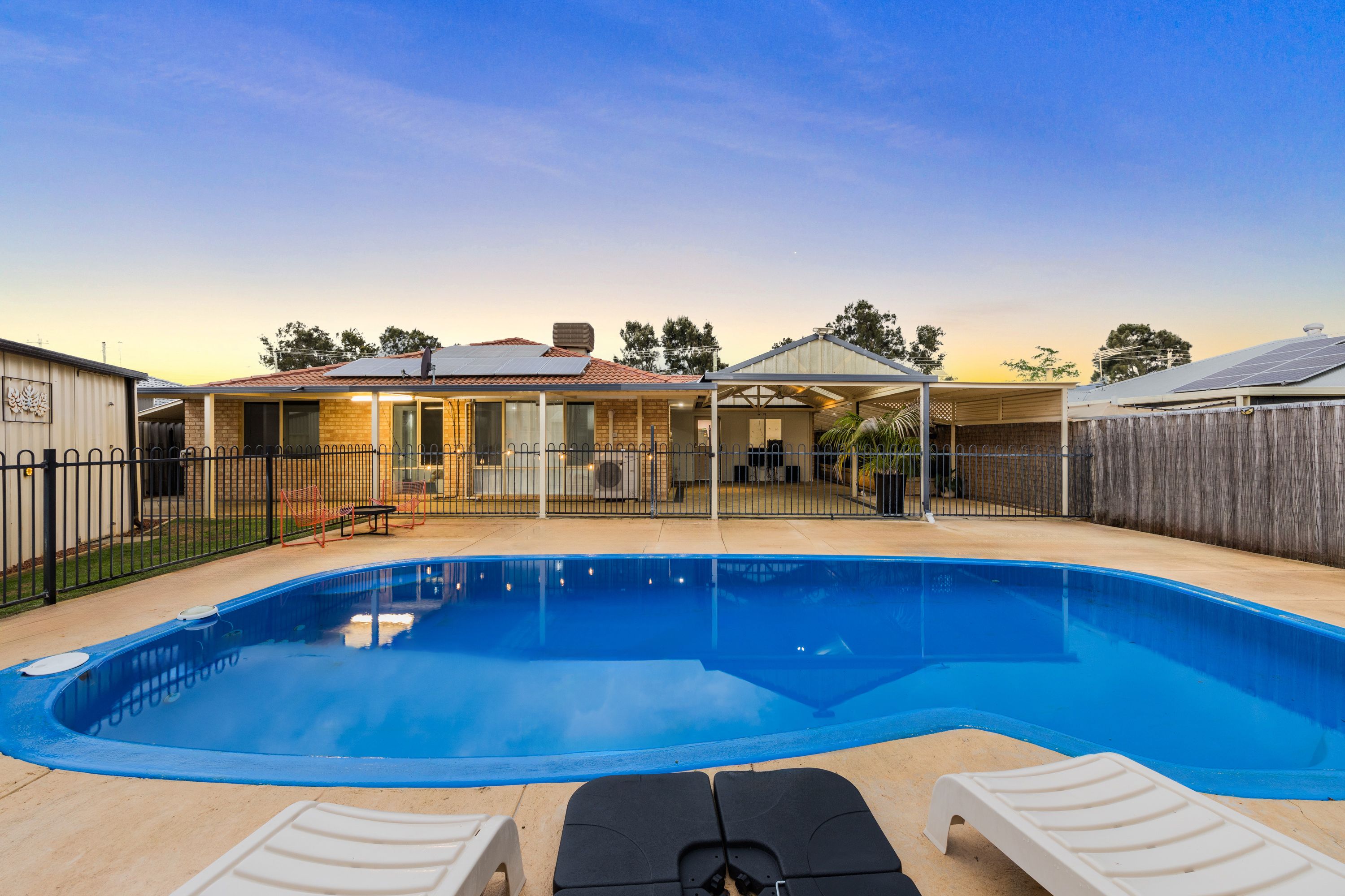 27 Helena Road, Cooloongup WA 6168