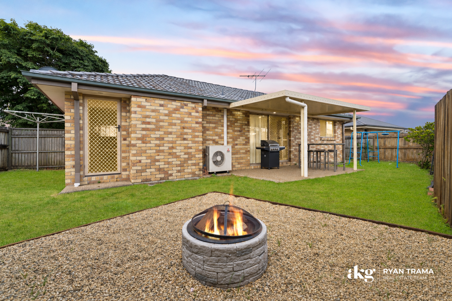 14 Lake Wivenhoe Court — photo 4 of 30