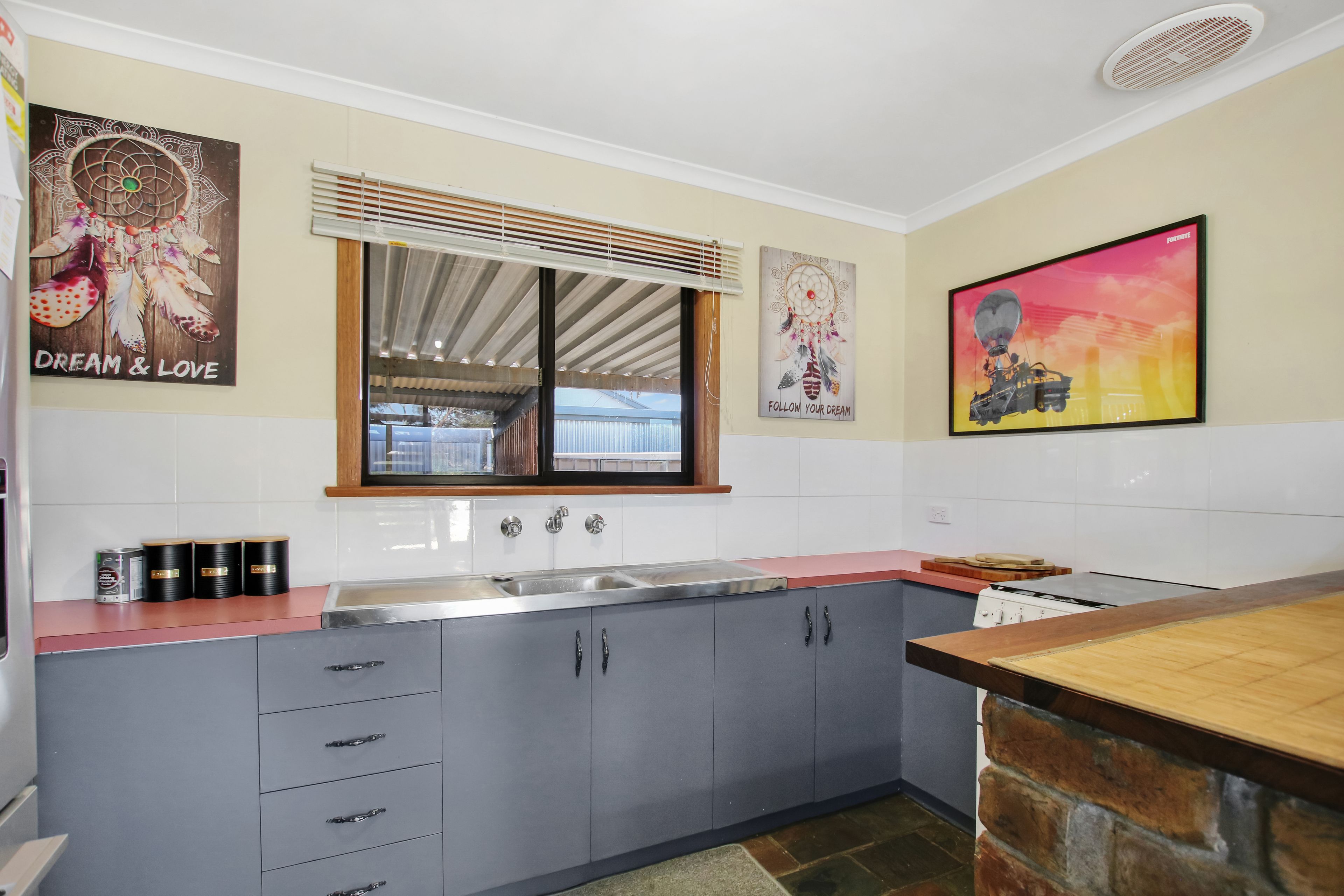 2 Gouge Street — photo 6 of 21