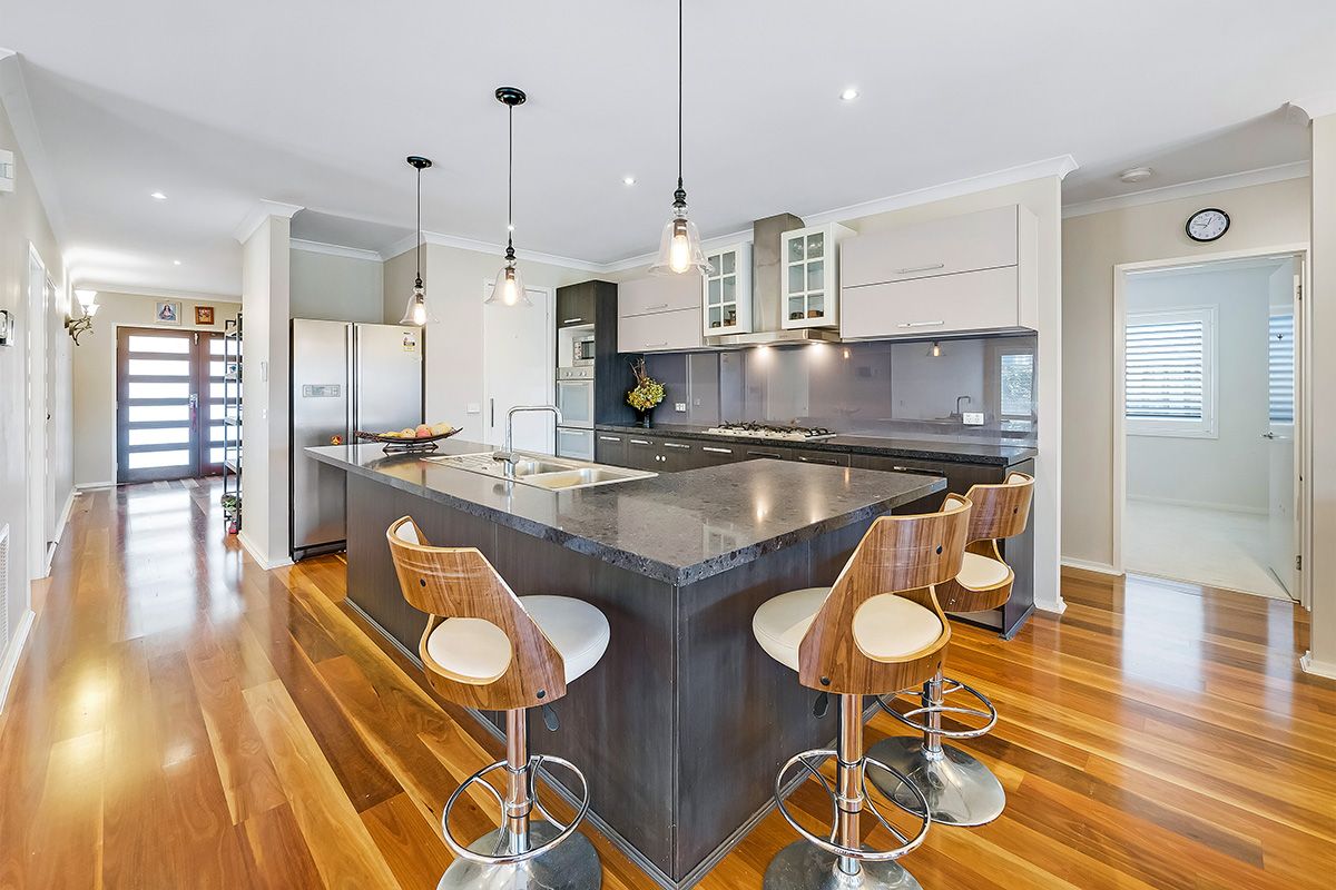 146 Boland Drive, Lyndhurst, VIC 3975