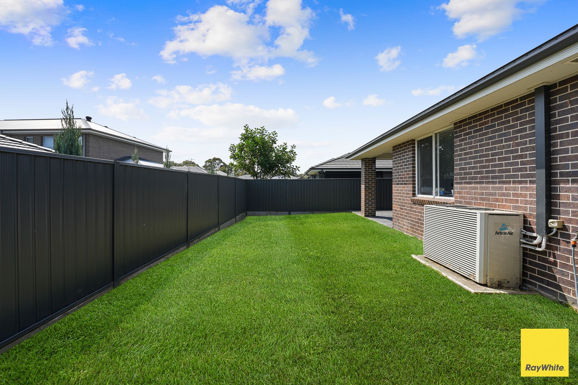 24 Banfield Drive — photo 12 of 15