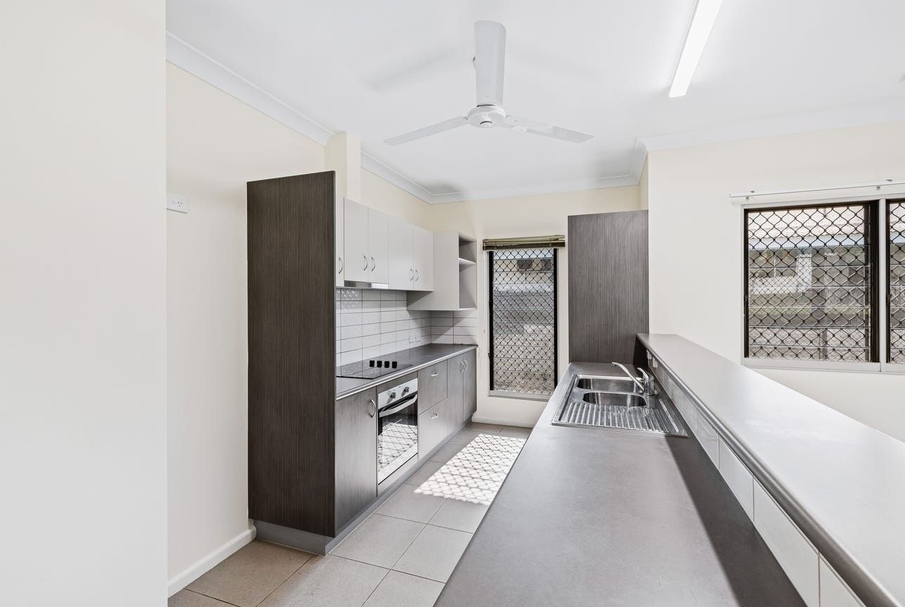 29 Eucharia Street — photo 3 of 15