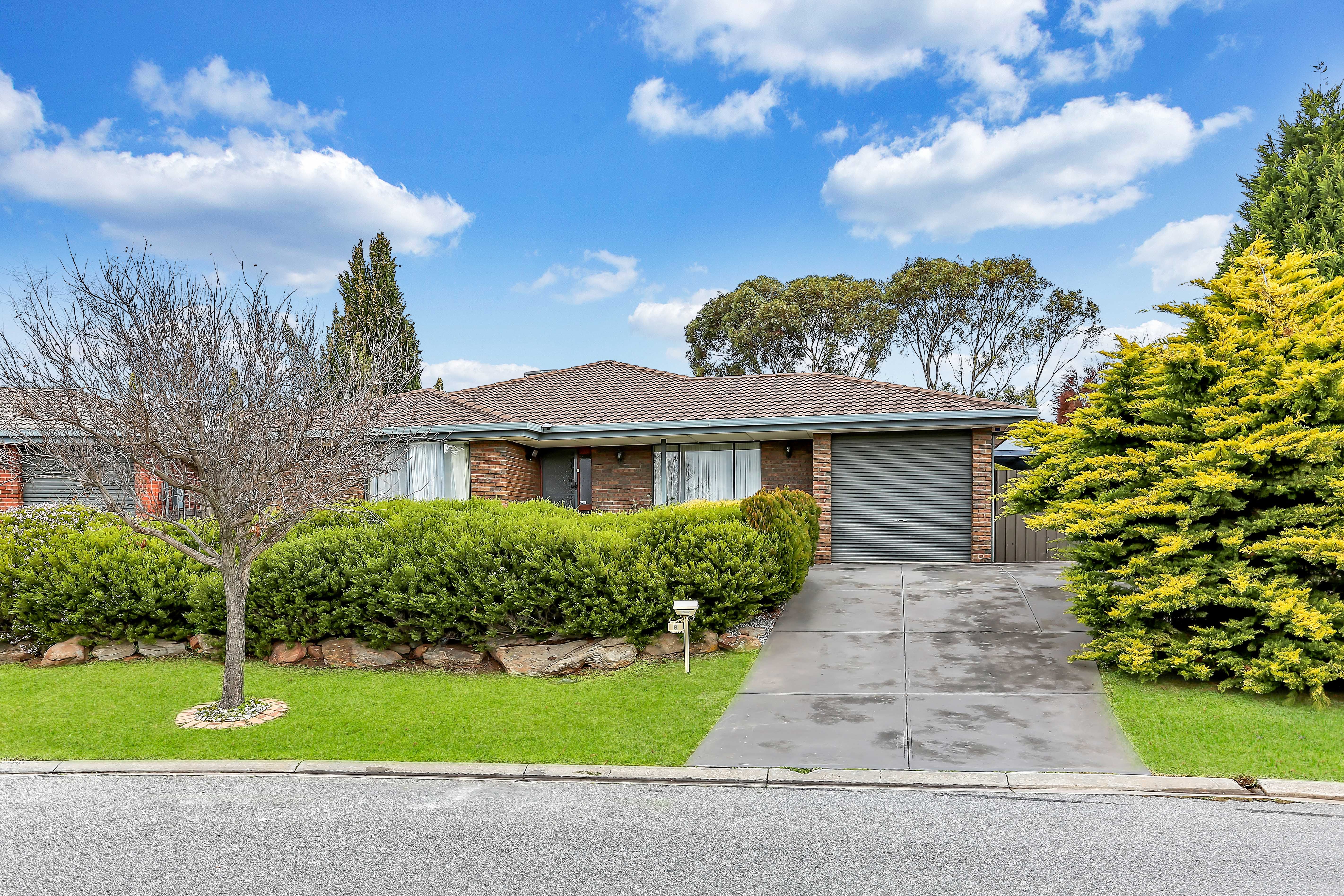 8 Austerlitz Court, Greenwith, SA 5125