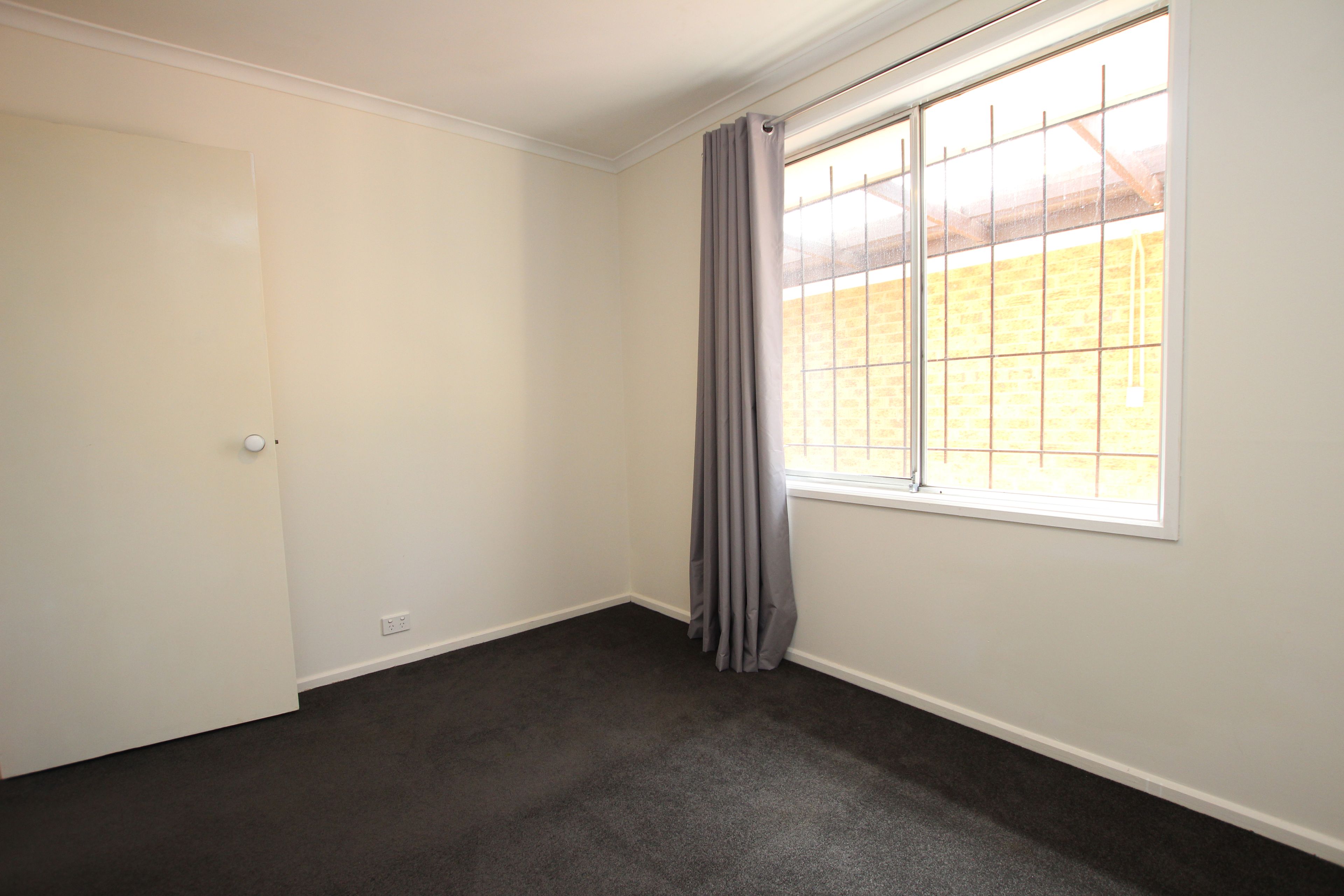 20 Diamantina Crescent — photo 17 of 24