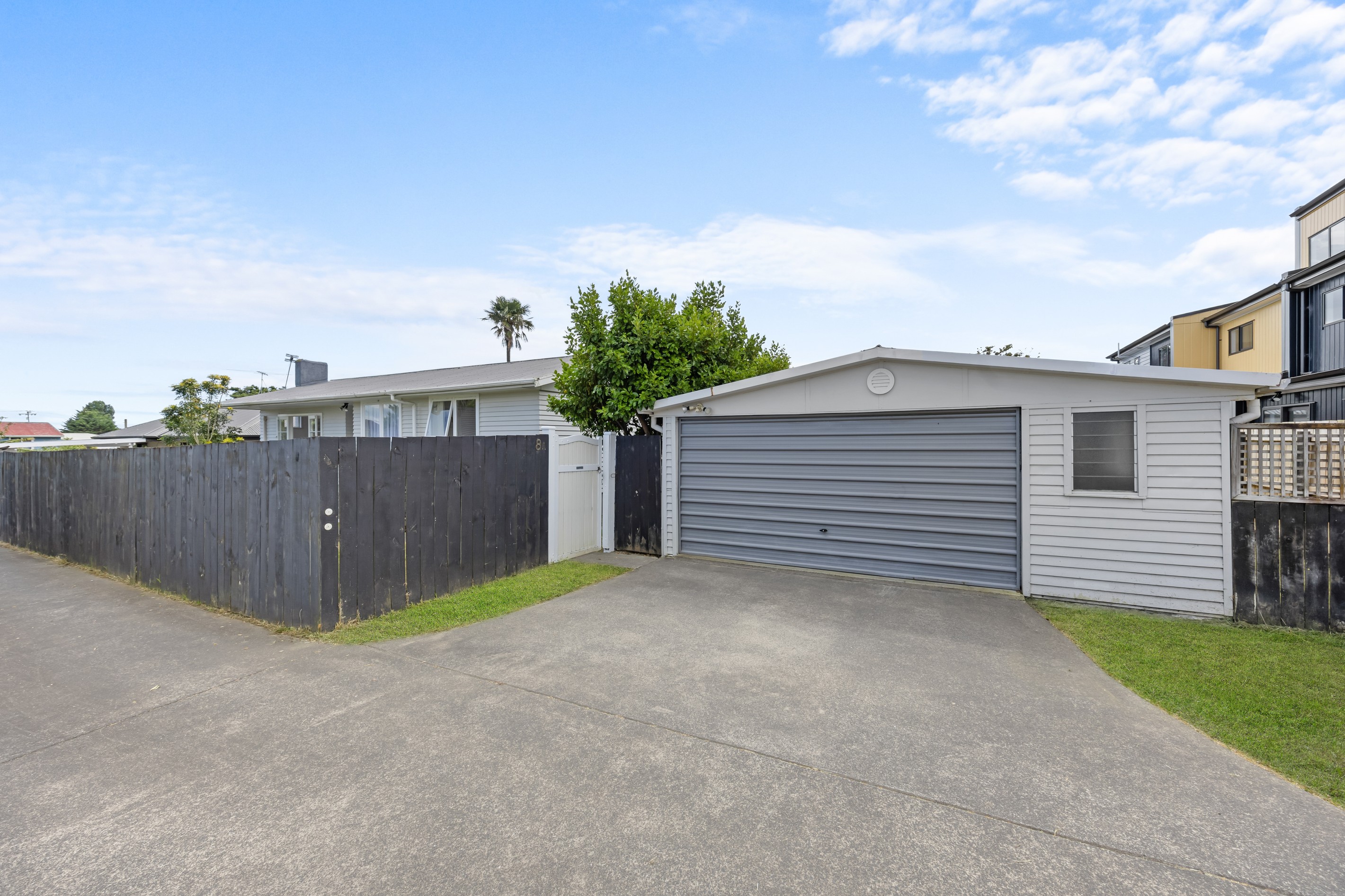 8A White Road, Manurewa, Manukau City