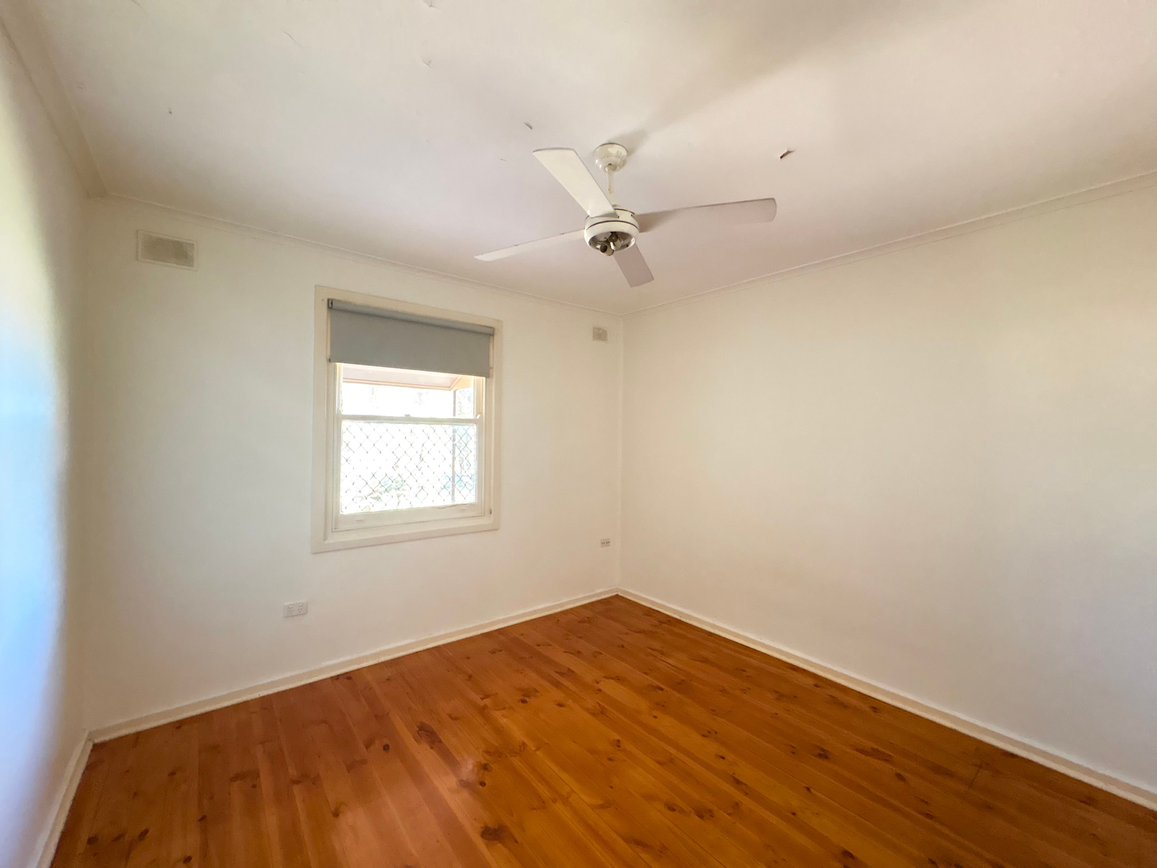 6 Quirke Avenue — photo 4 of 10