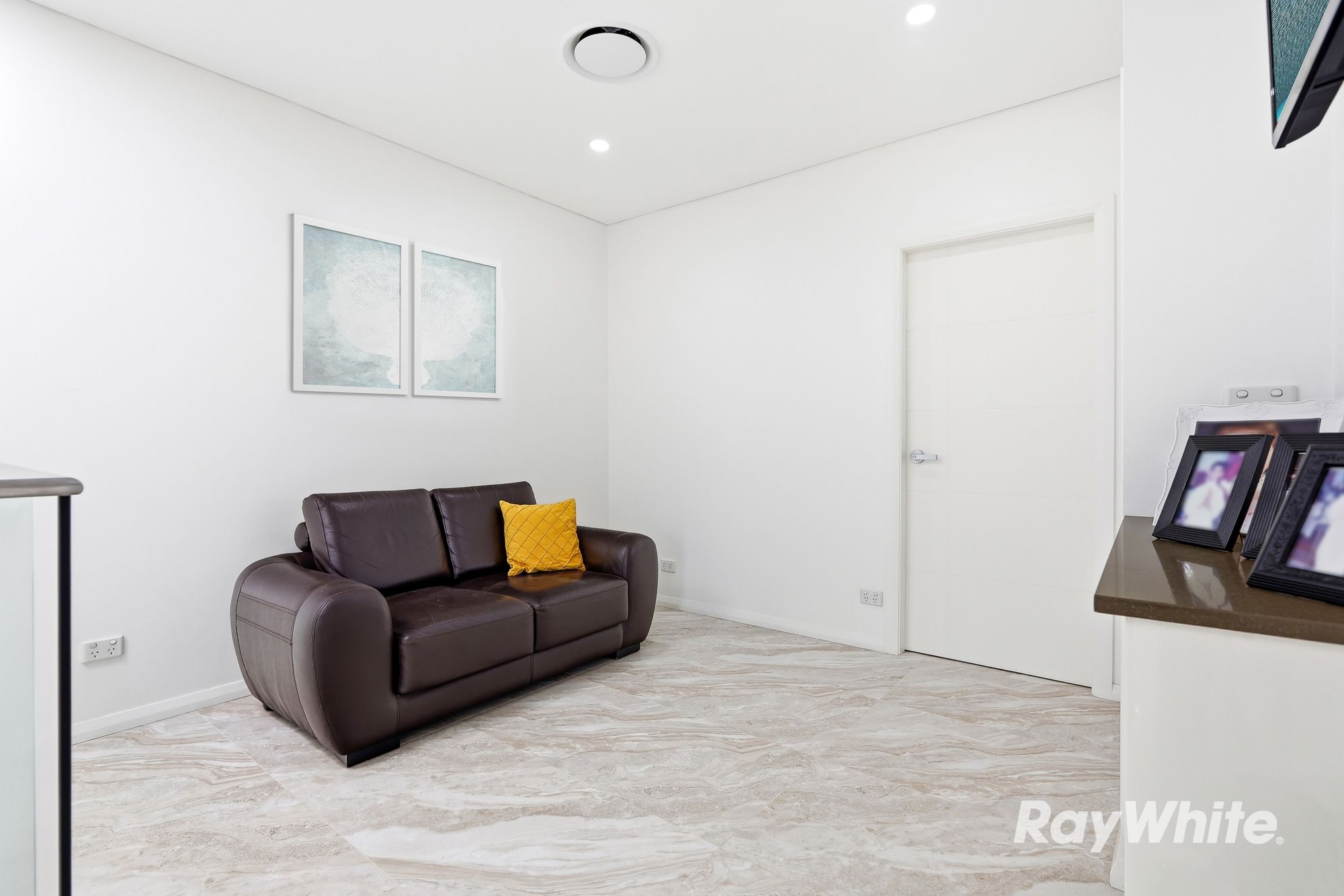 39B Camillo Street — photo 17 of 26