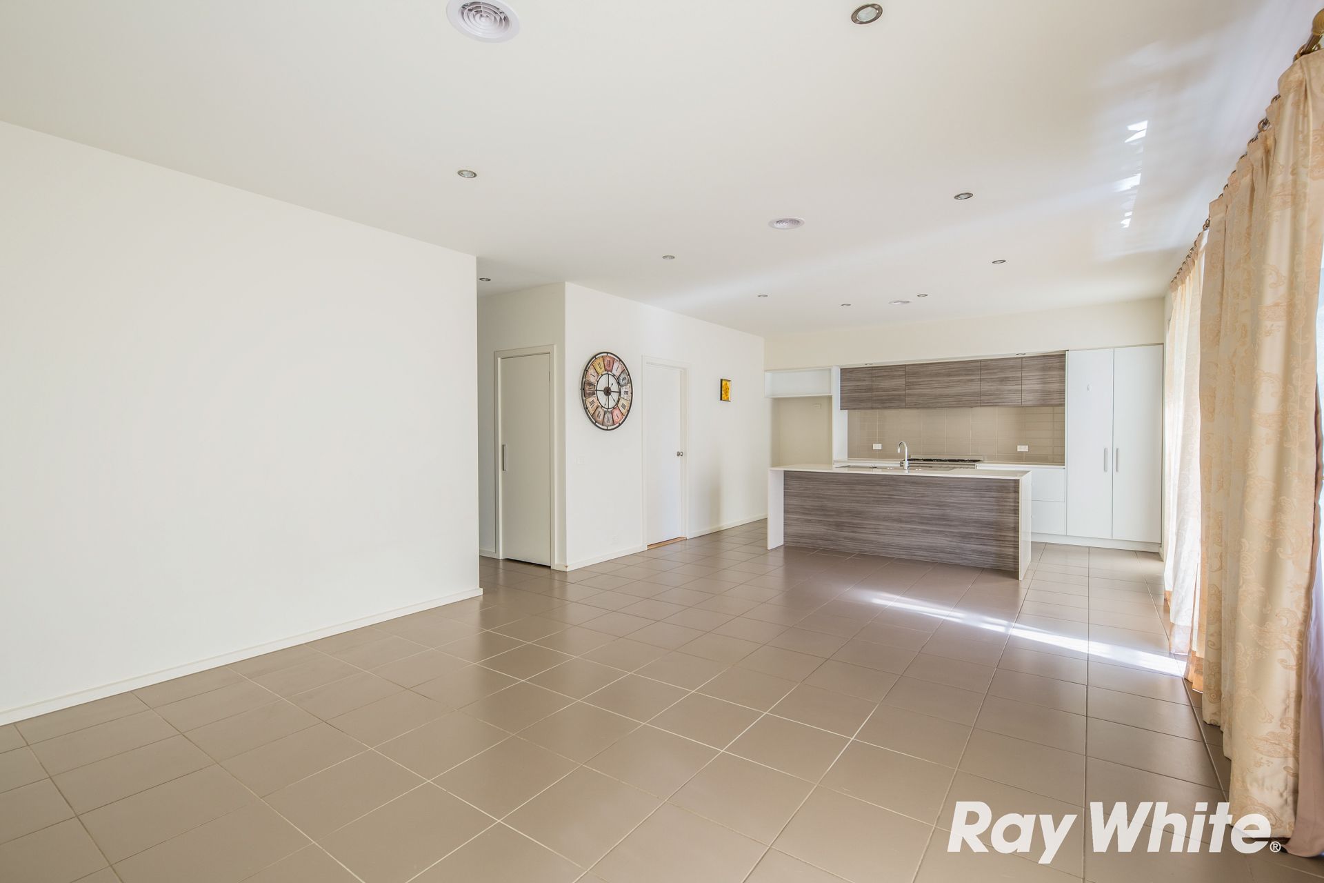 3 Berry Yung Avenue, Burwood, VIC 3125