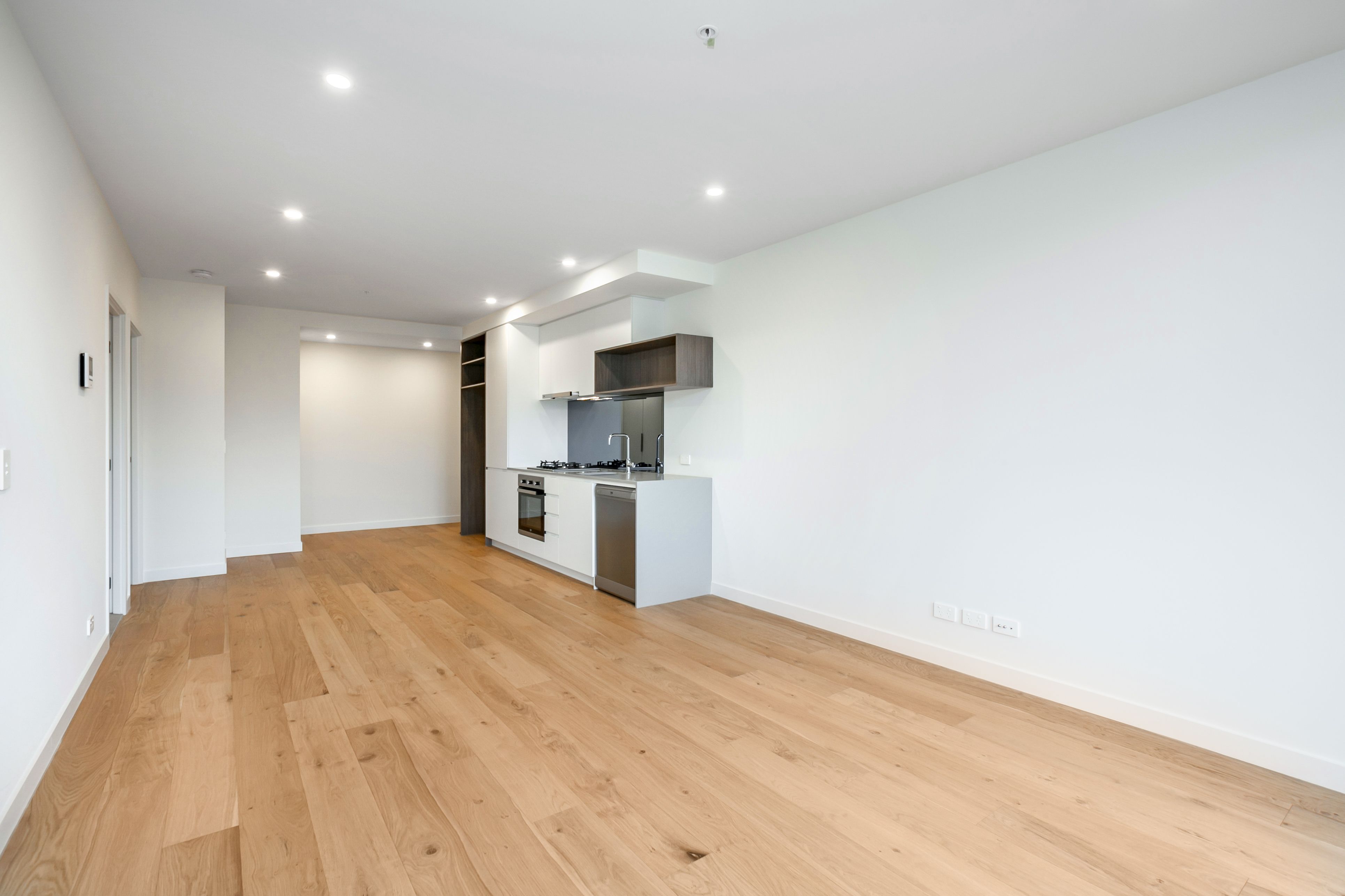211B/1091 Plenty Road, Bundoora, VIC 3083