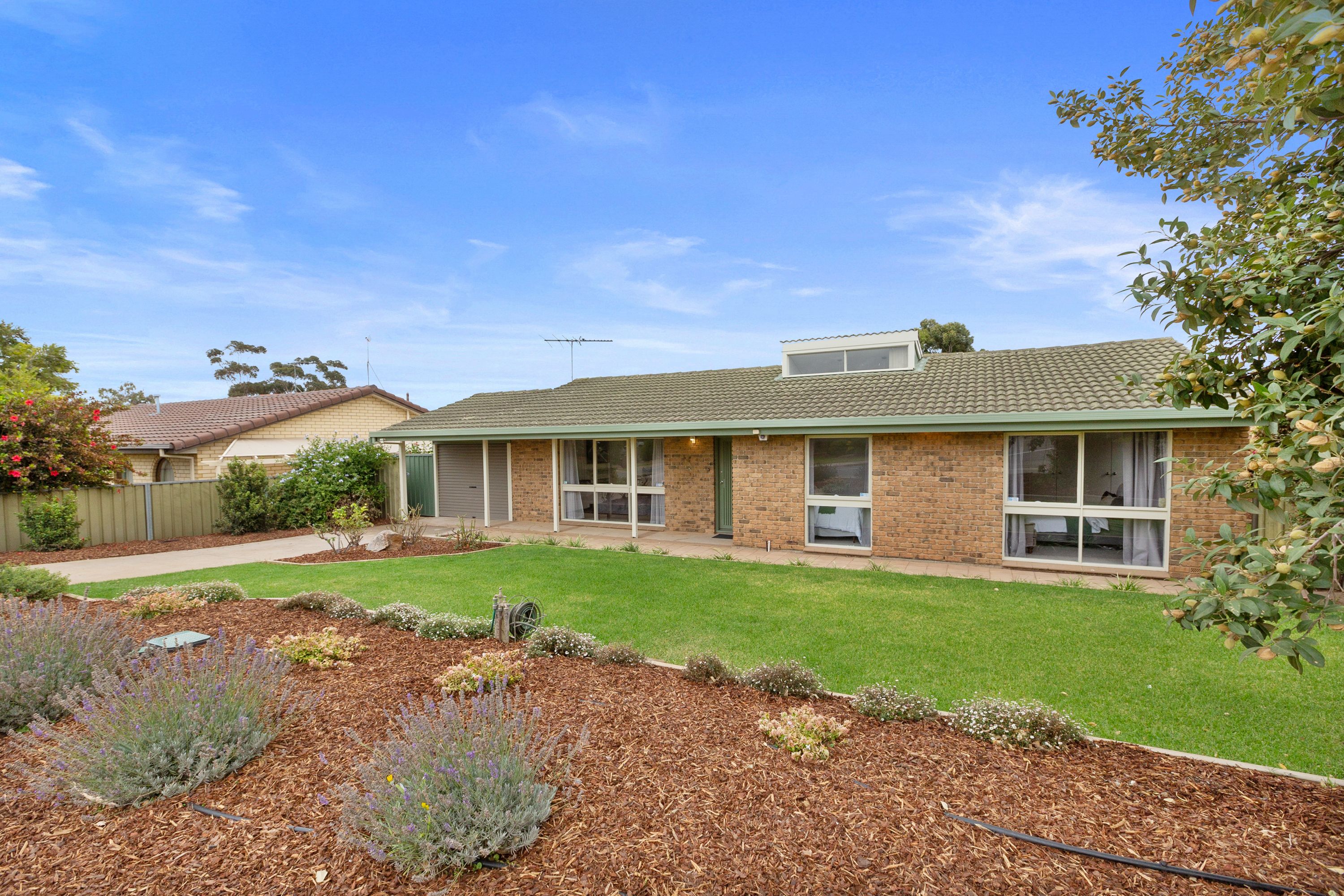 6 Warilda Crescent, Hallett Cove, SA 5158