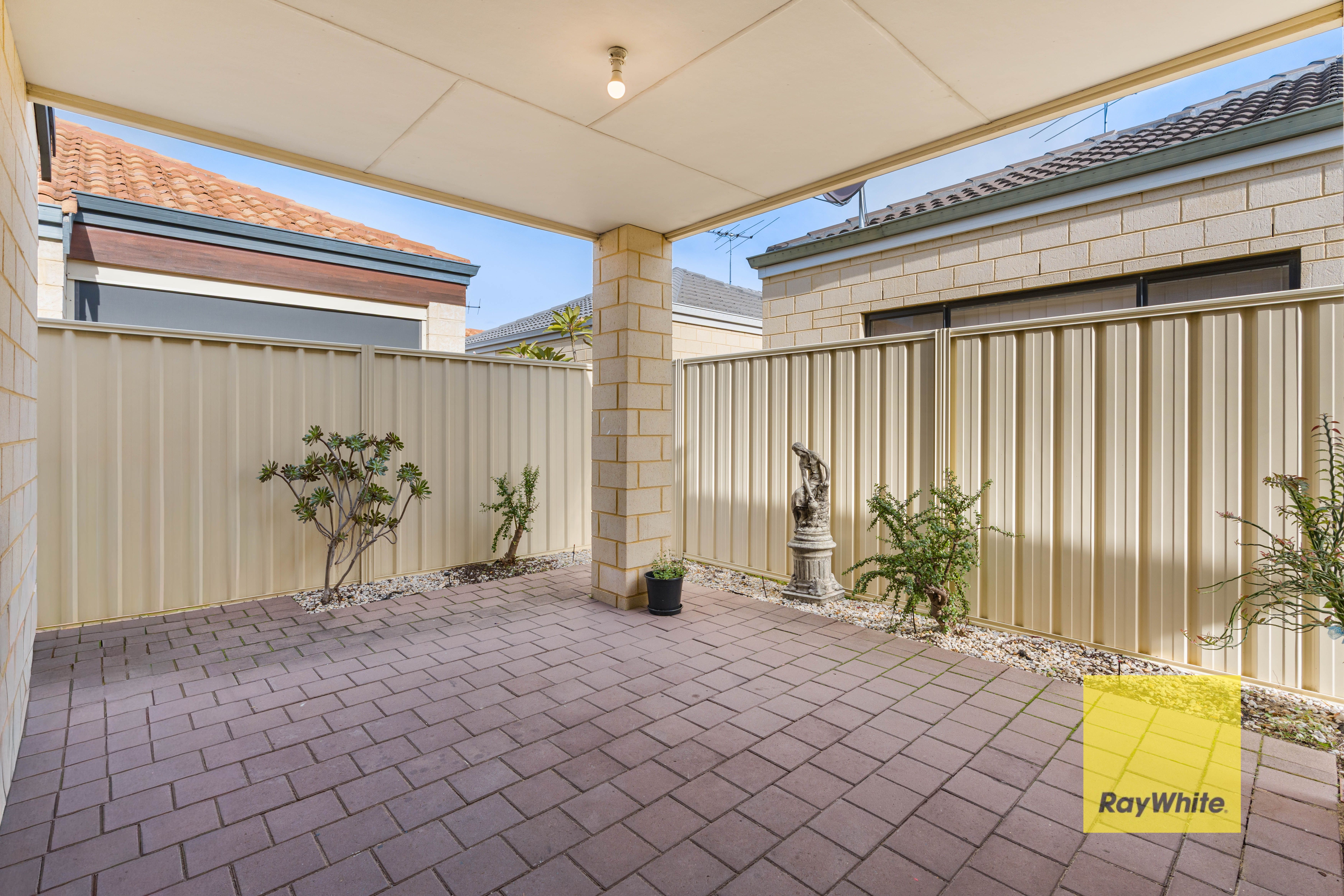 12 Churchill Green — photo 17 of 19