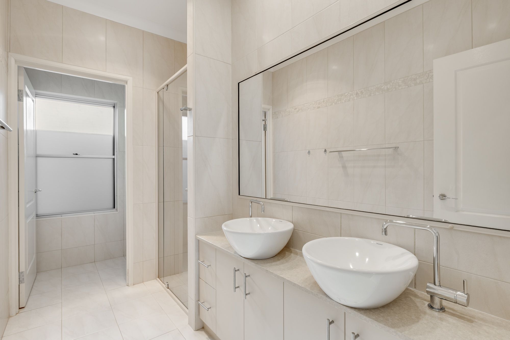 54 Frew Street — photo 10 of 12