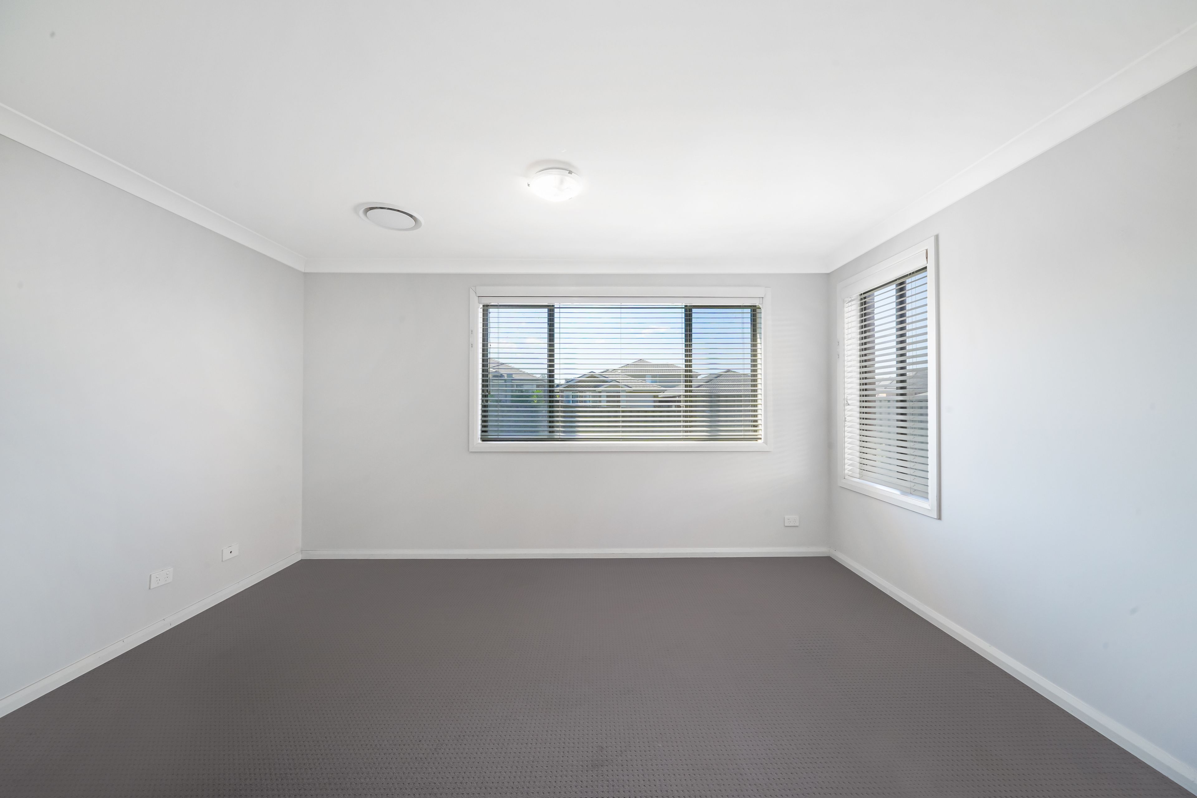 2 Vinny Road, Edmondson Park, NSW 2174