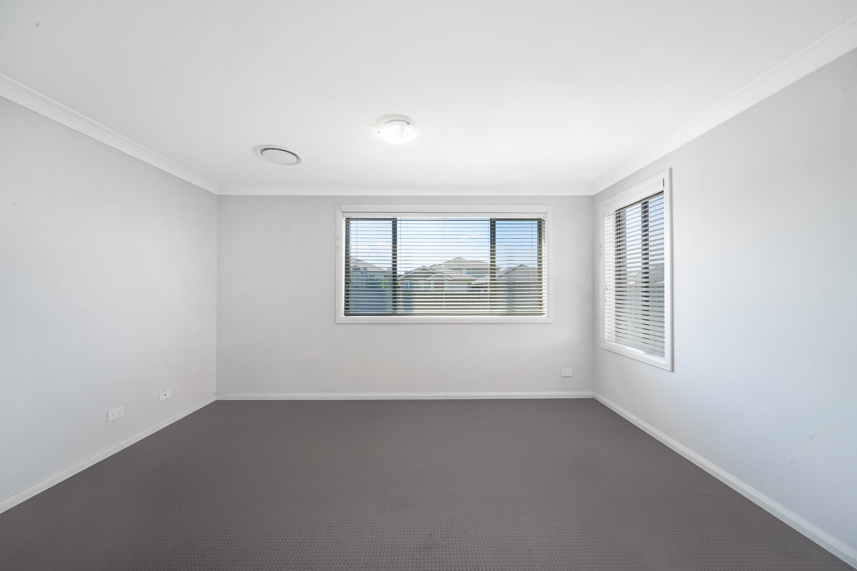 2 Vinny Road, Edmondson Park, NSW 2174