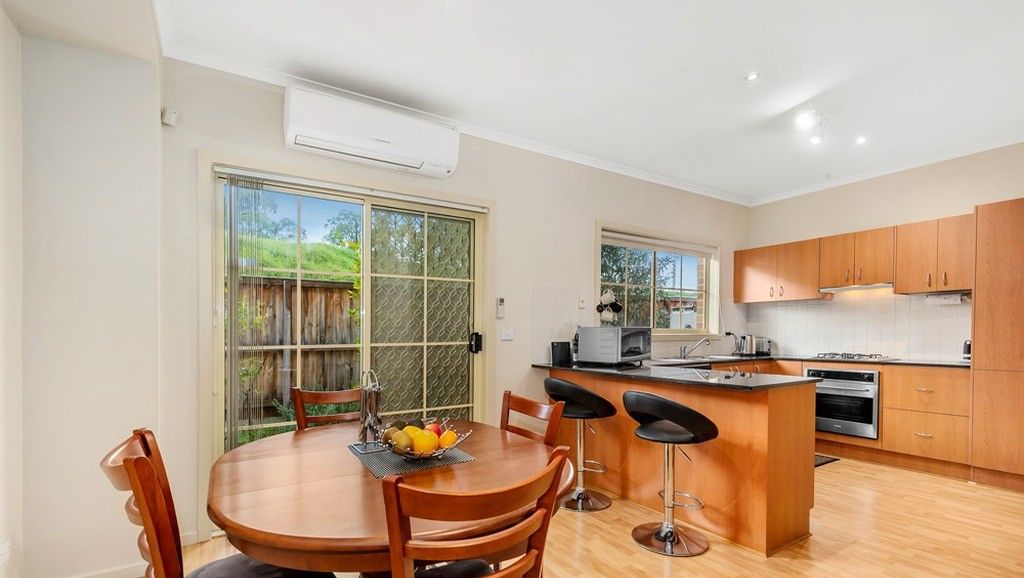 18/19 Sovereign Place, Wantirna South, VIC 3152
