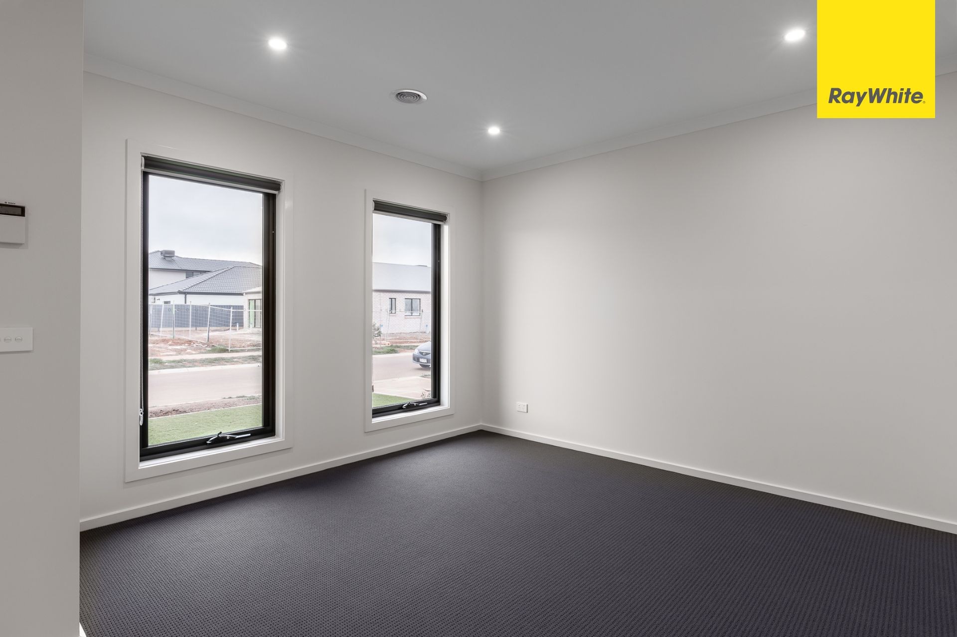 18 Wonnangatta Crescent, WEIR VIEWS, VIC 3338