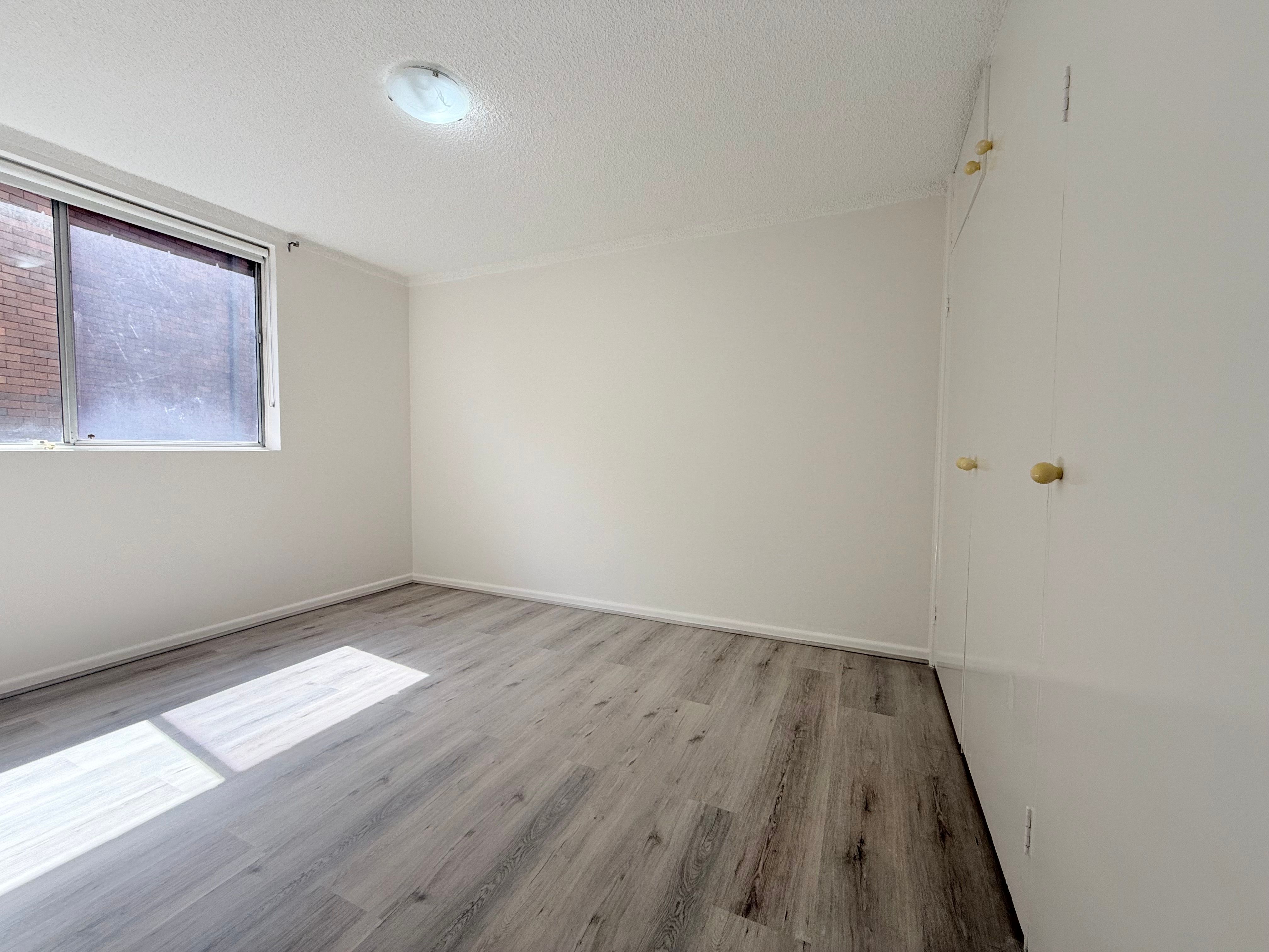 11/60 Epping Road — photo 4 of 6