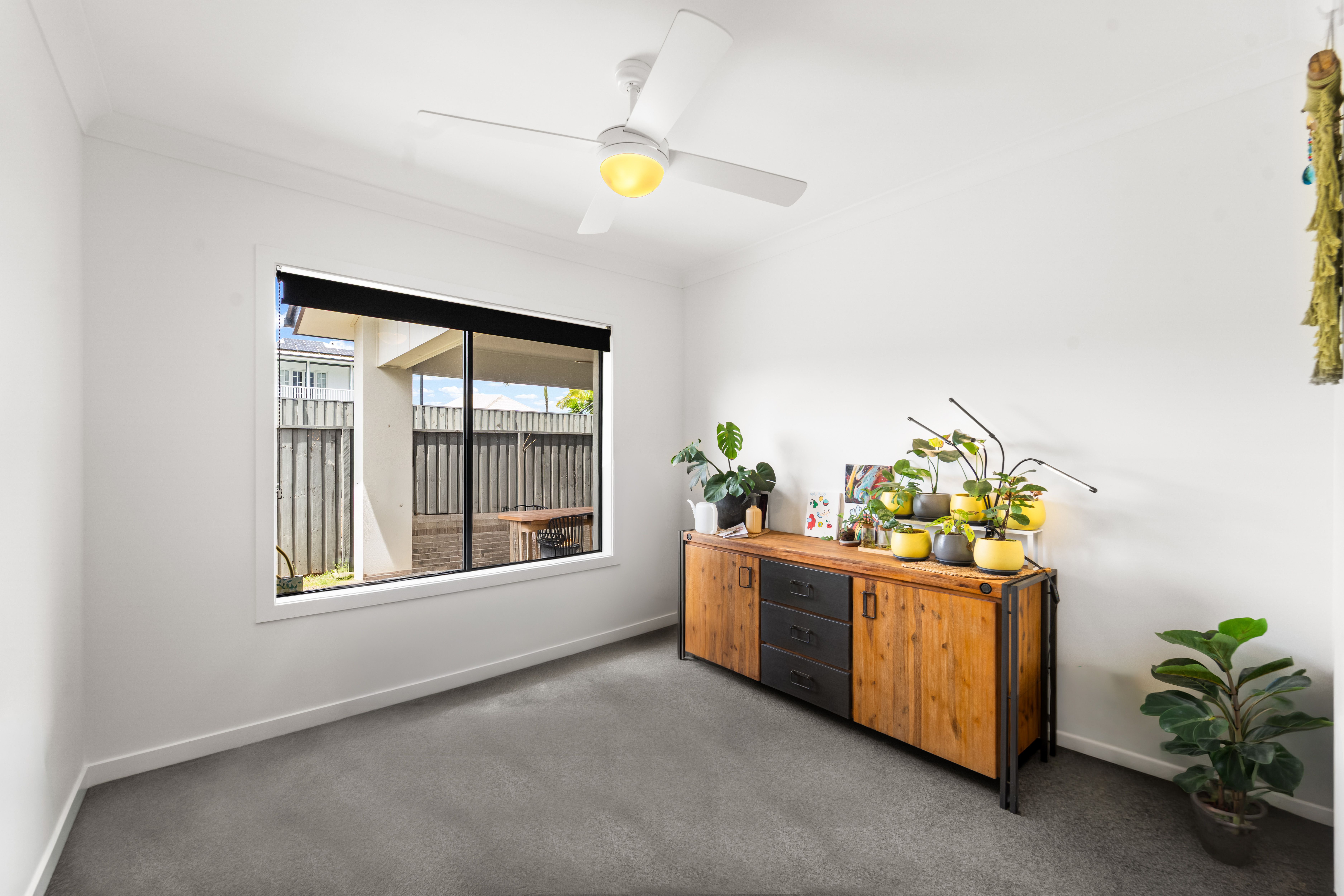 27 Pinnibar Street — photo 9 of 17