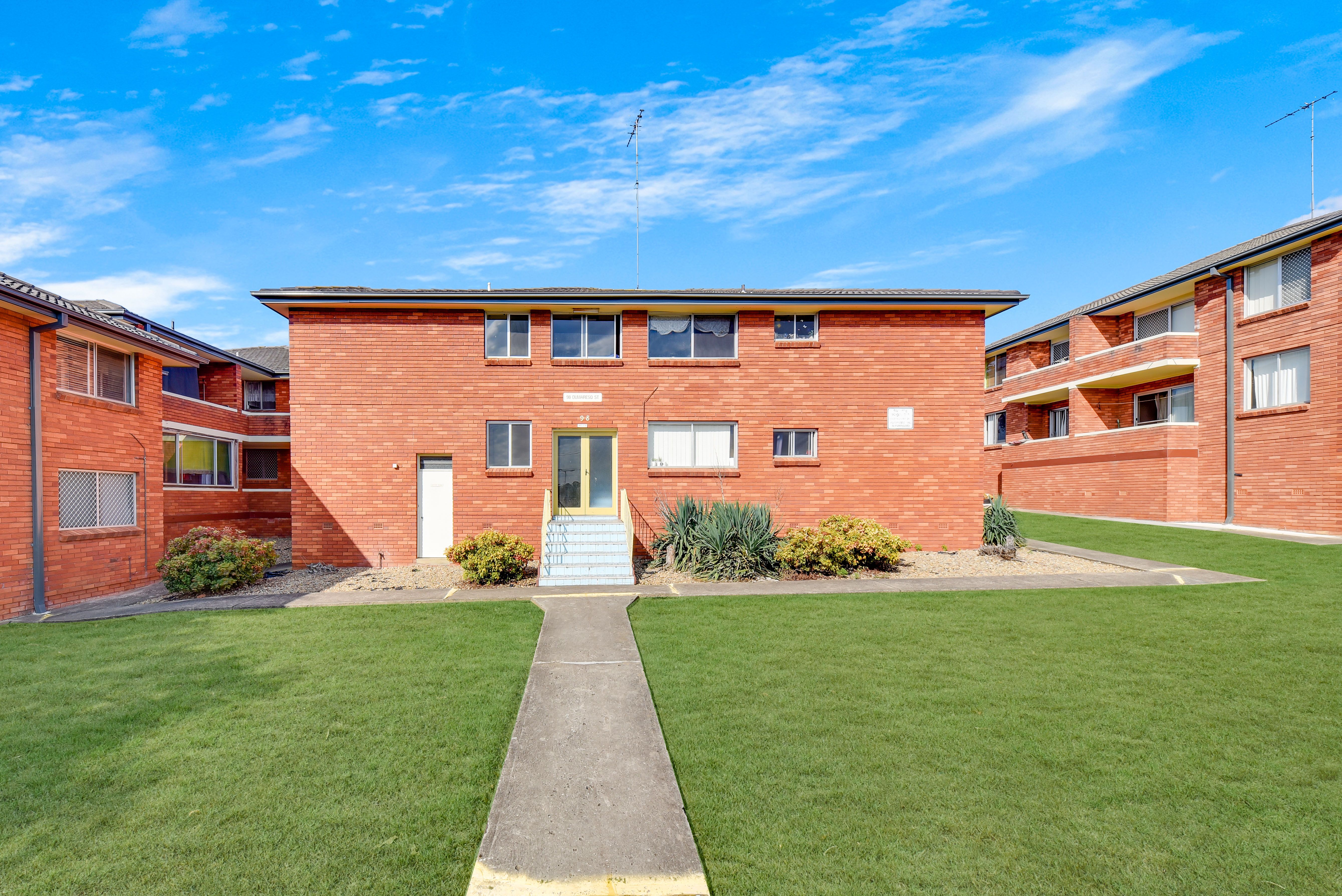 13/98 Dumaresq Street, Campbelltown, NSW 2560