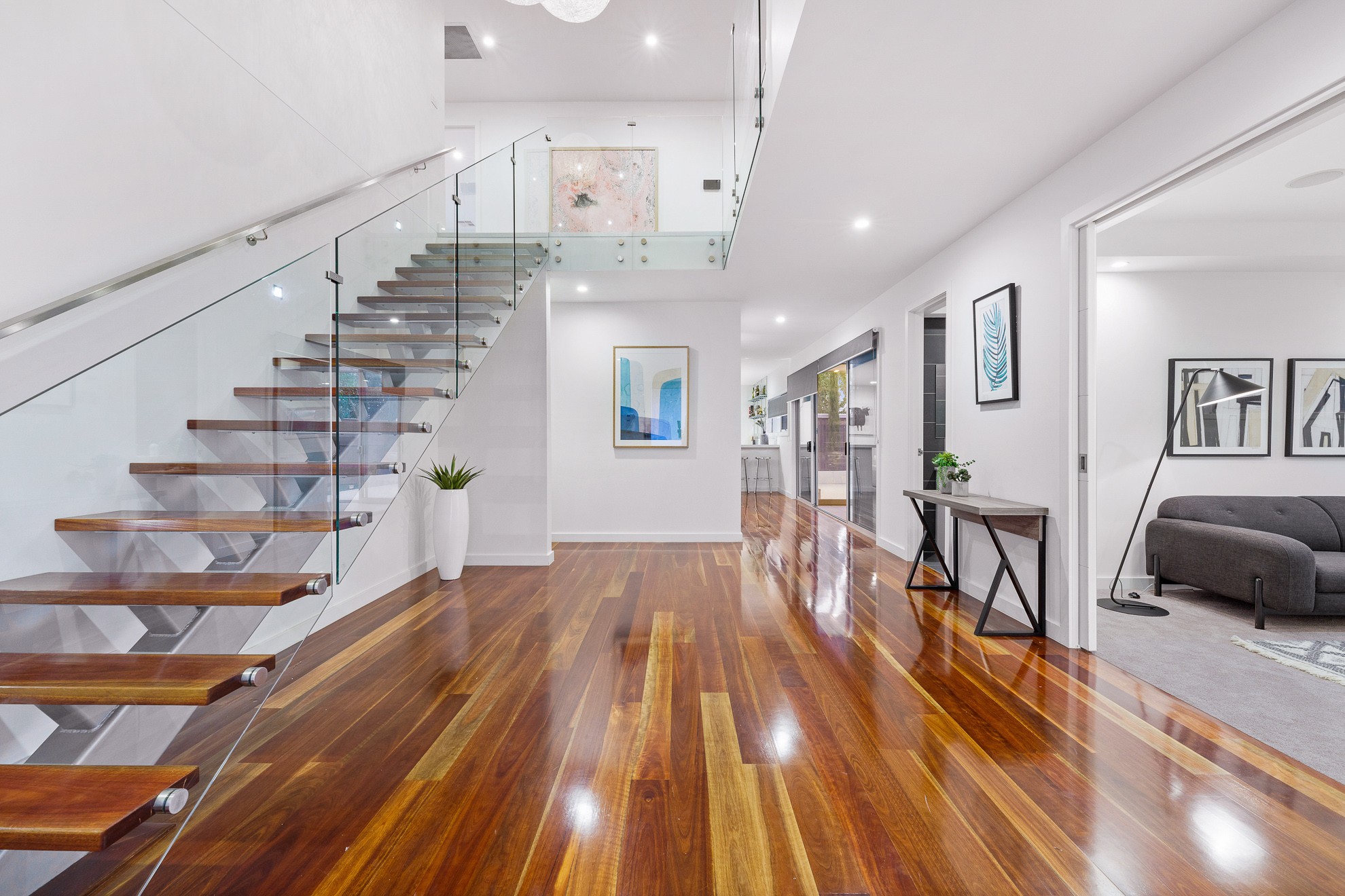 7 Waterview Walk, Caroline Springs, VIC 3023
